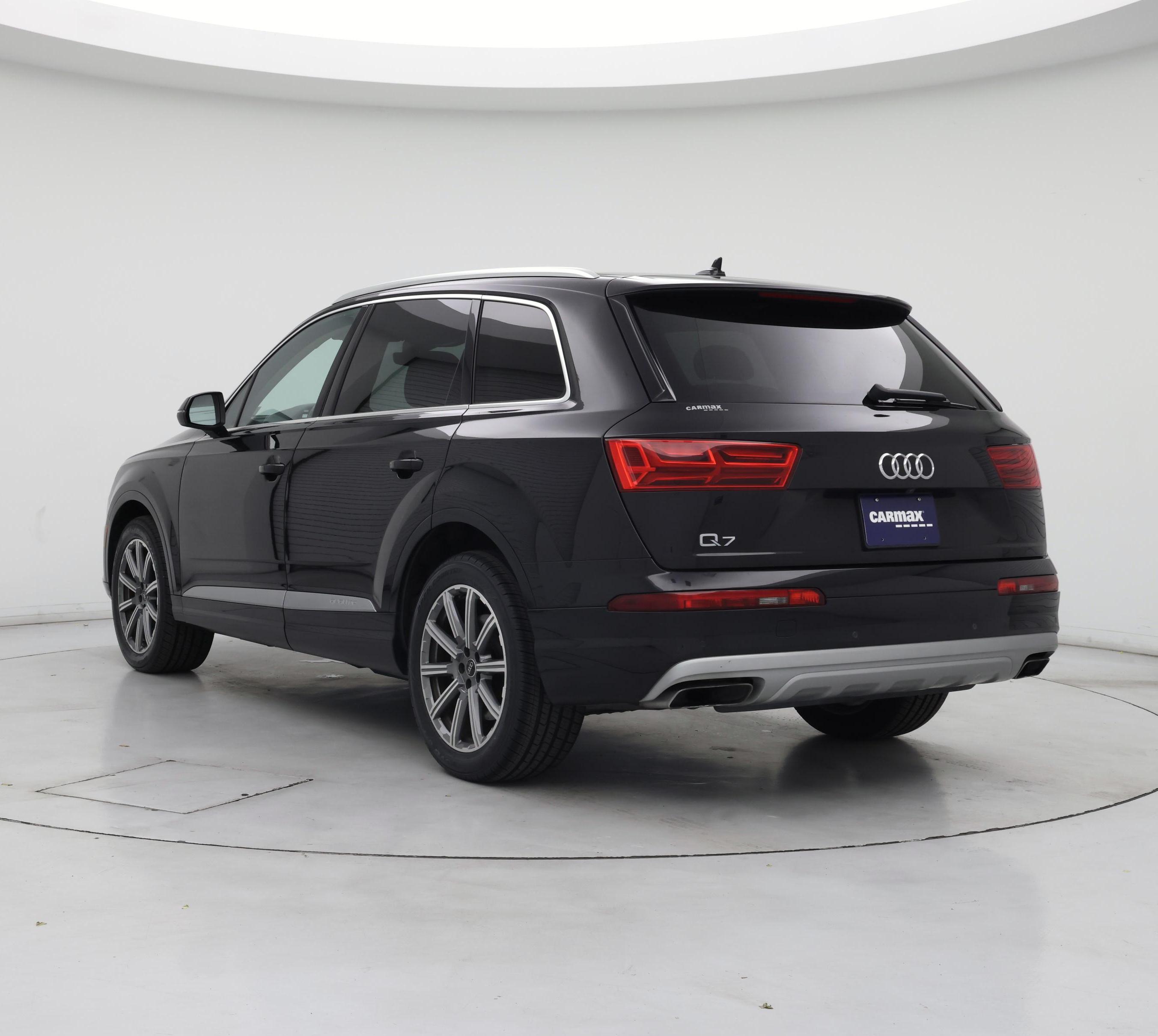 Thumbnail: 2019 Audi Q7 - 2