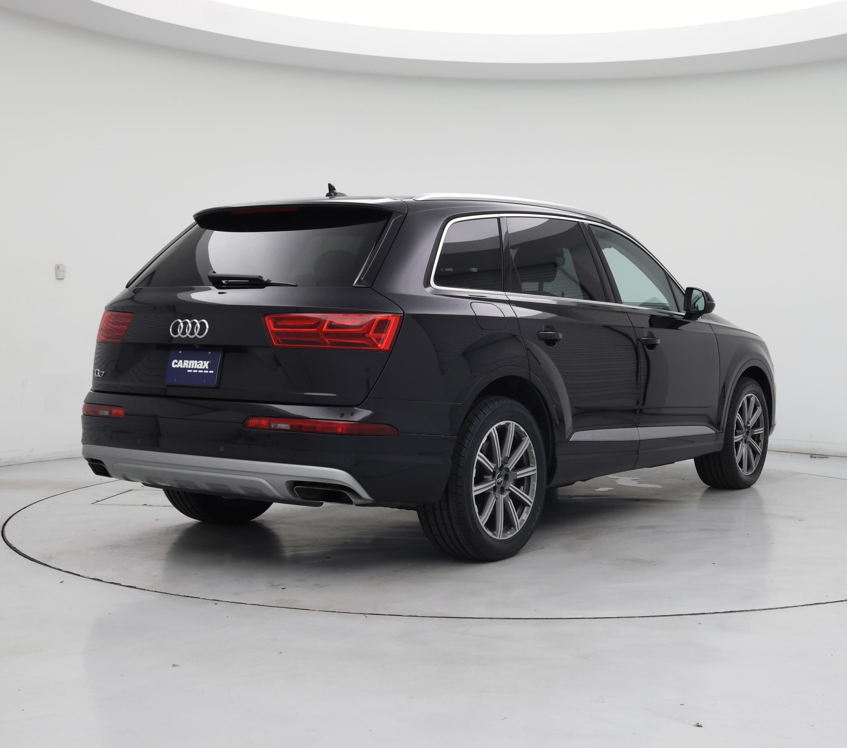 Thumbnail: 2019 Audi Q7 - 8