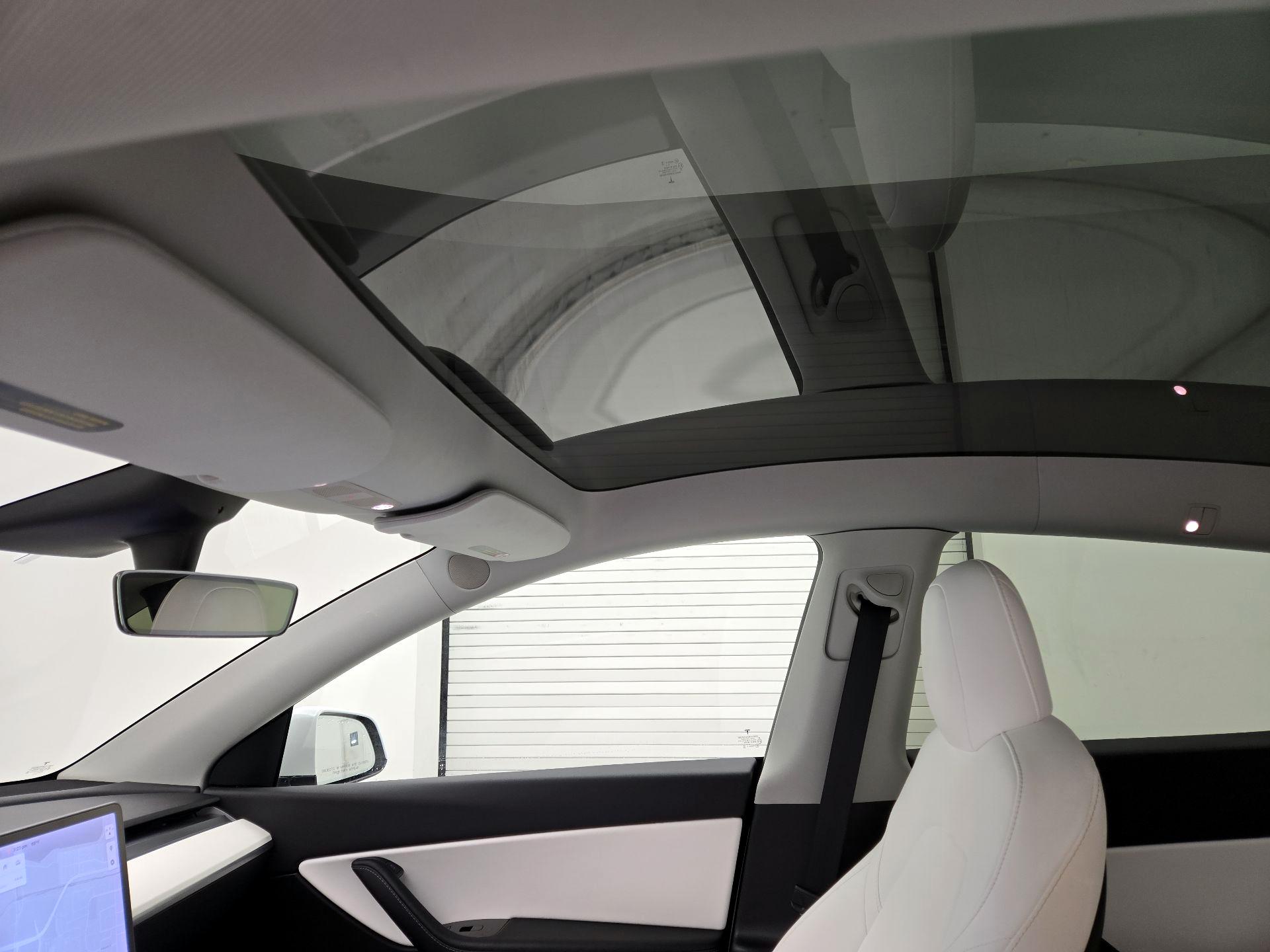 Thumbnail: 2021 Tesla Model Y - 19