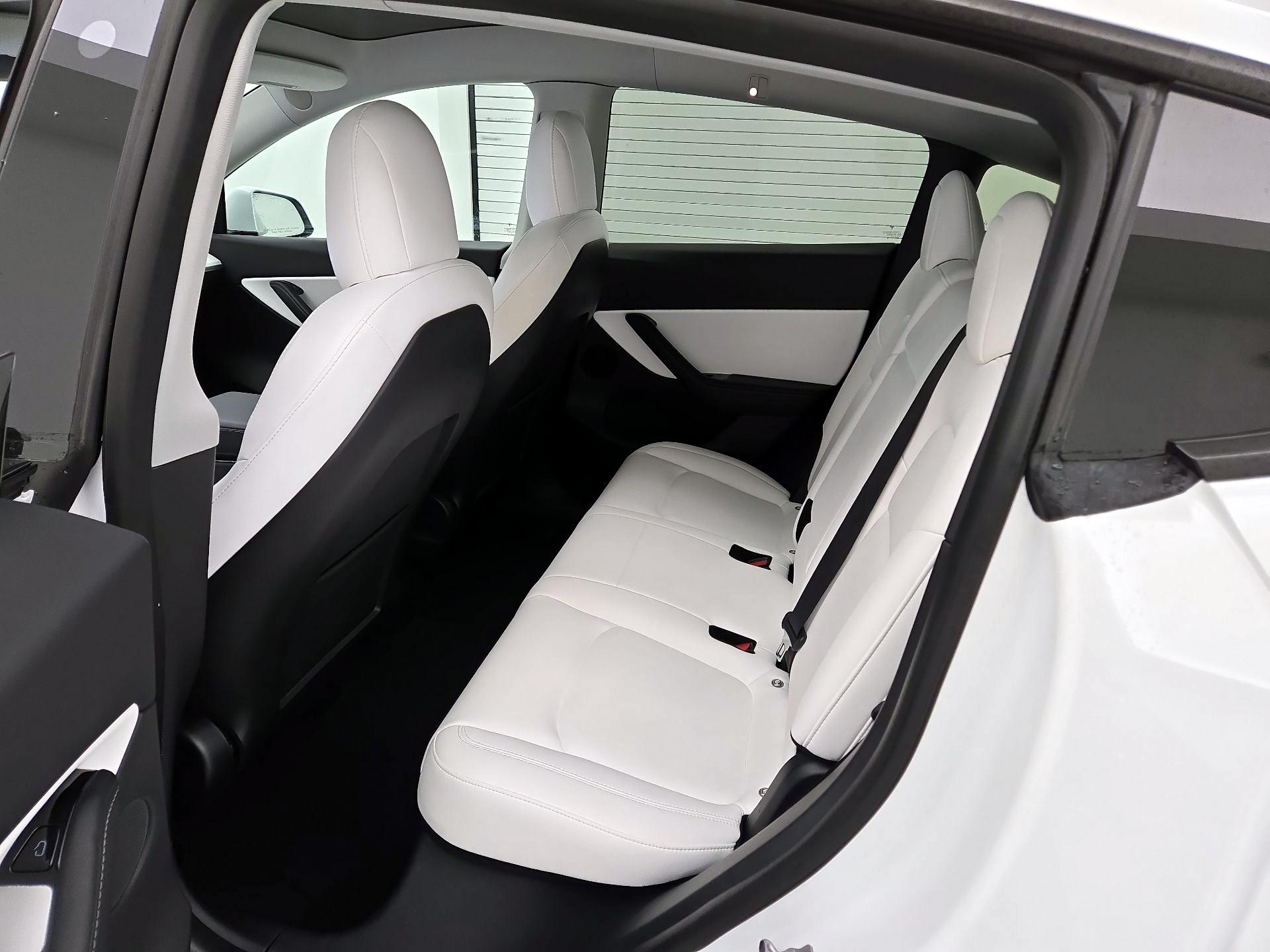 Thumbnail: 2021 Tesla Model Y - 20