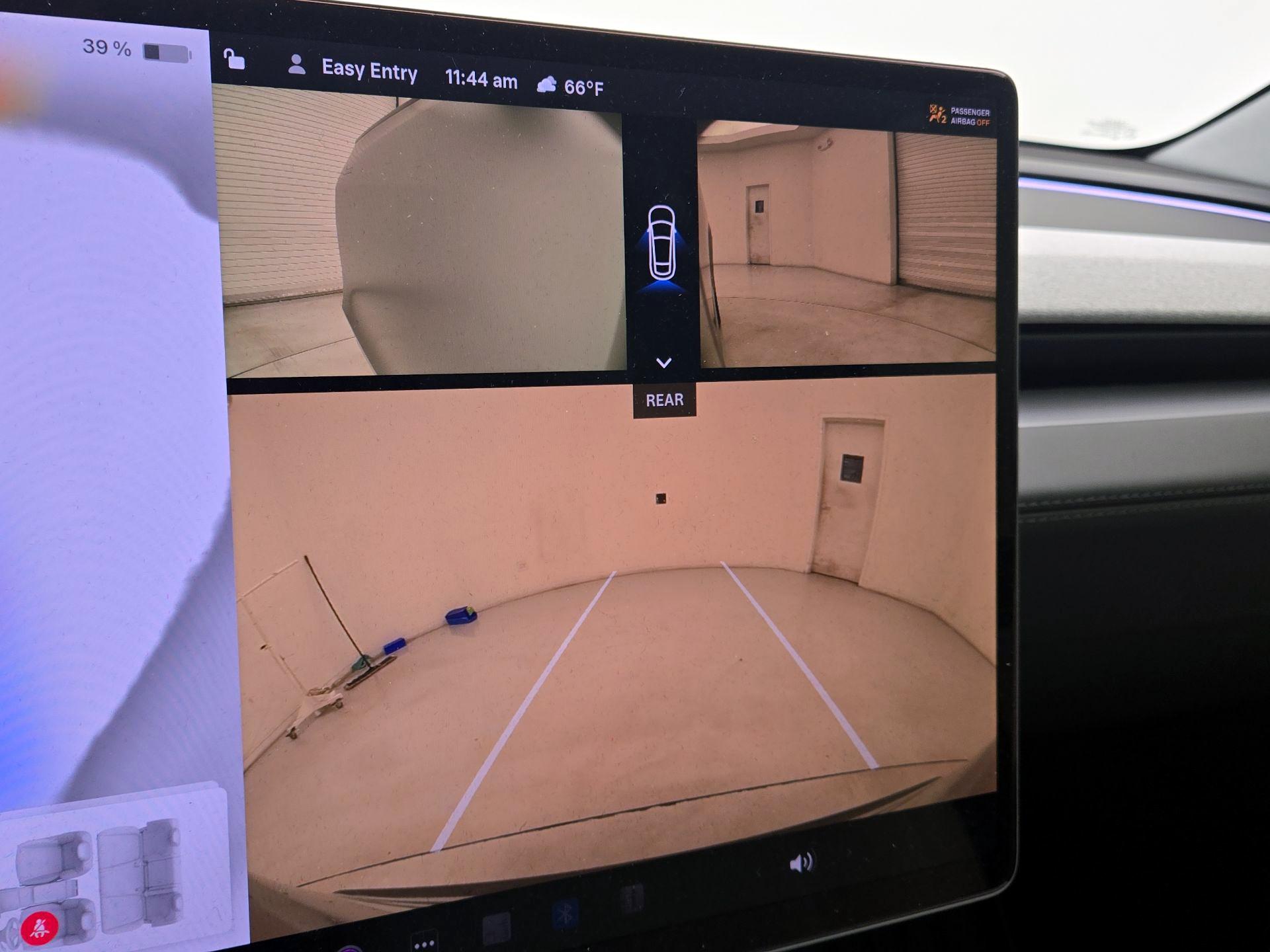 Thumbnail: 2026 Tesla Model Y - 14