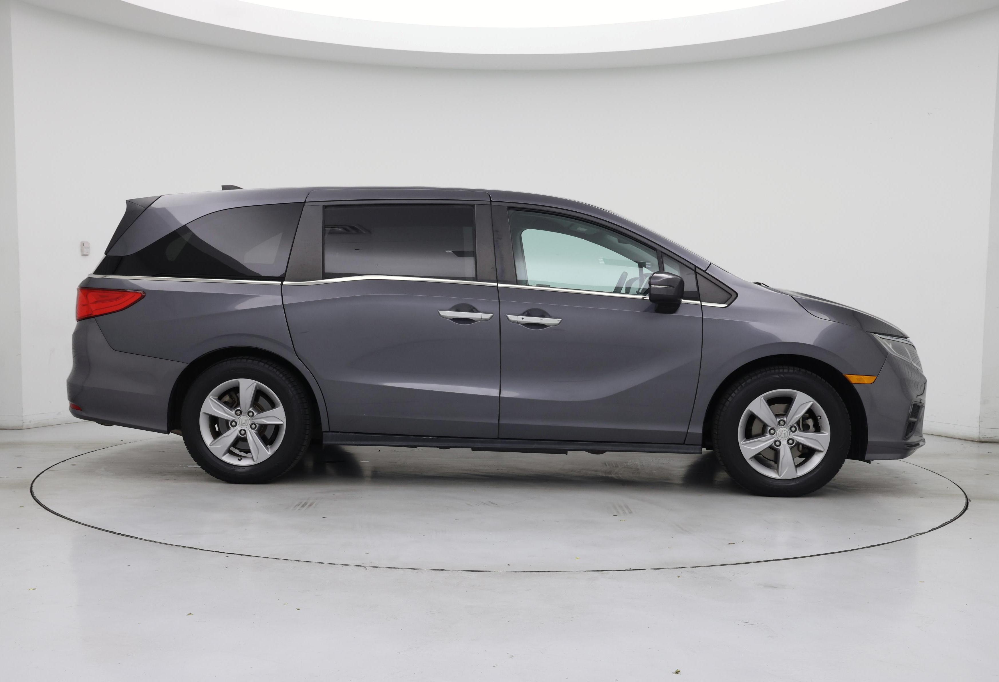 Thumbnail: 2018 Honda Odyssey - 7