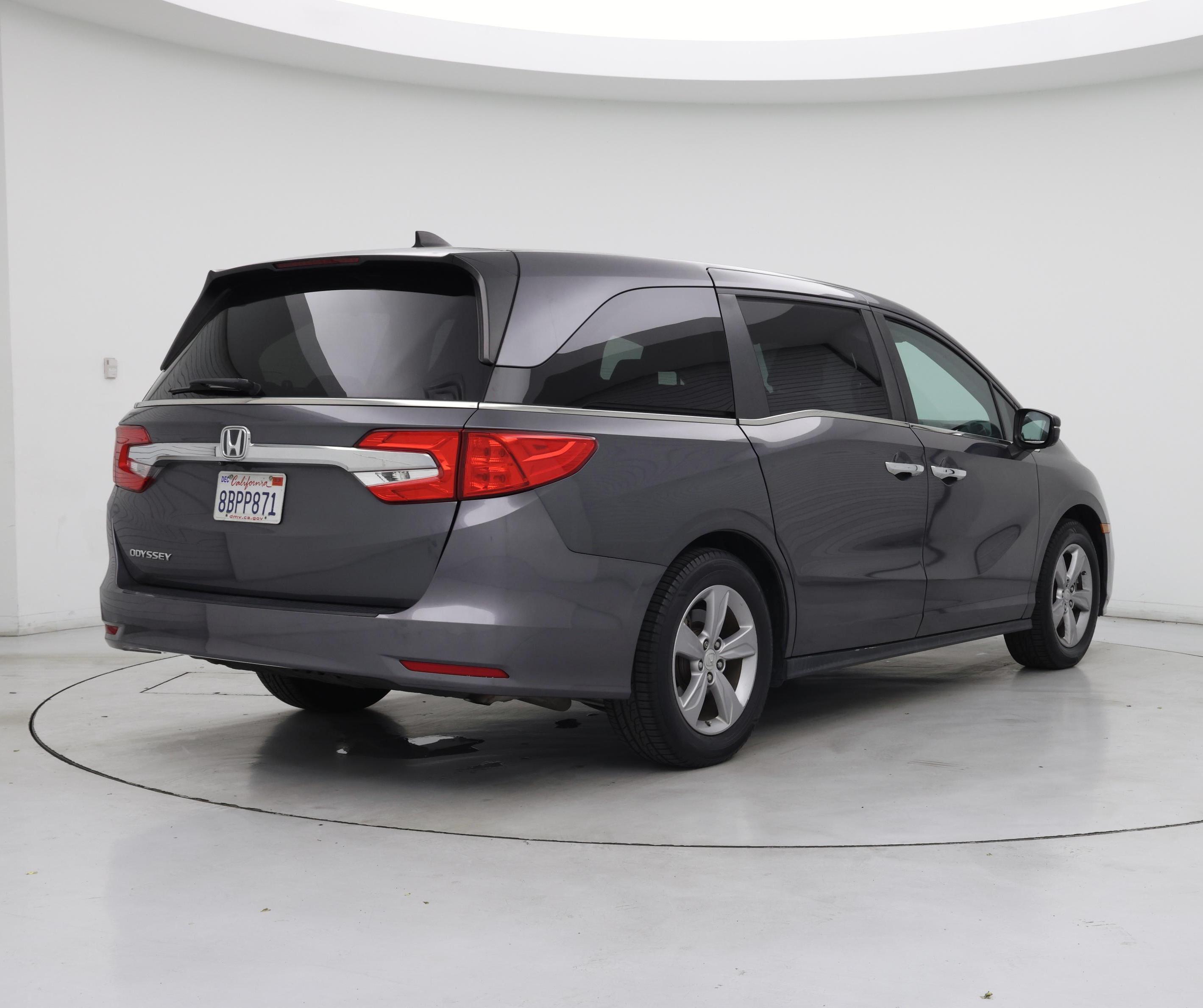 Thumbnail: 2018 Honda Odyssey - 8
