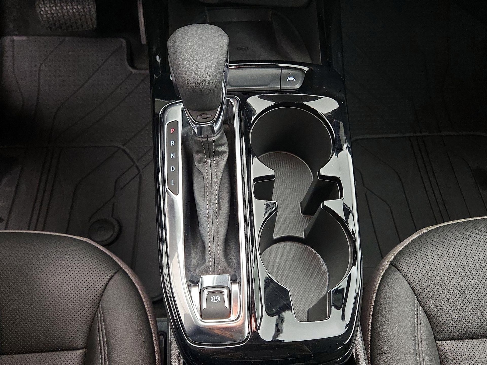 2025 Chevrolet Trax Activ - Photo 18
