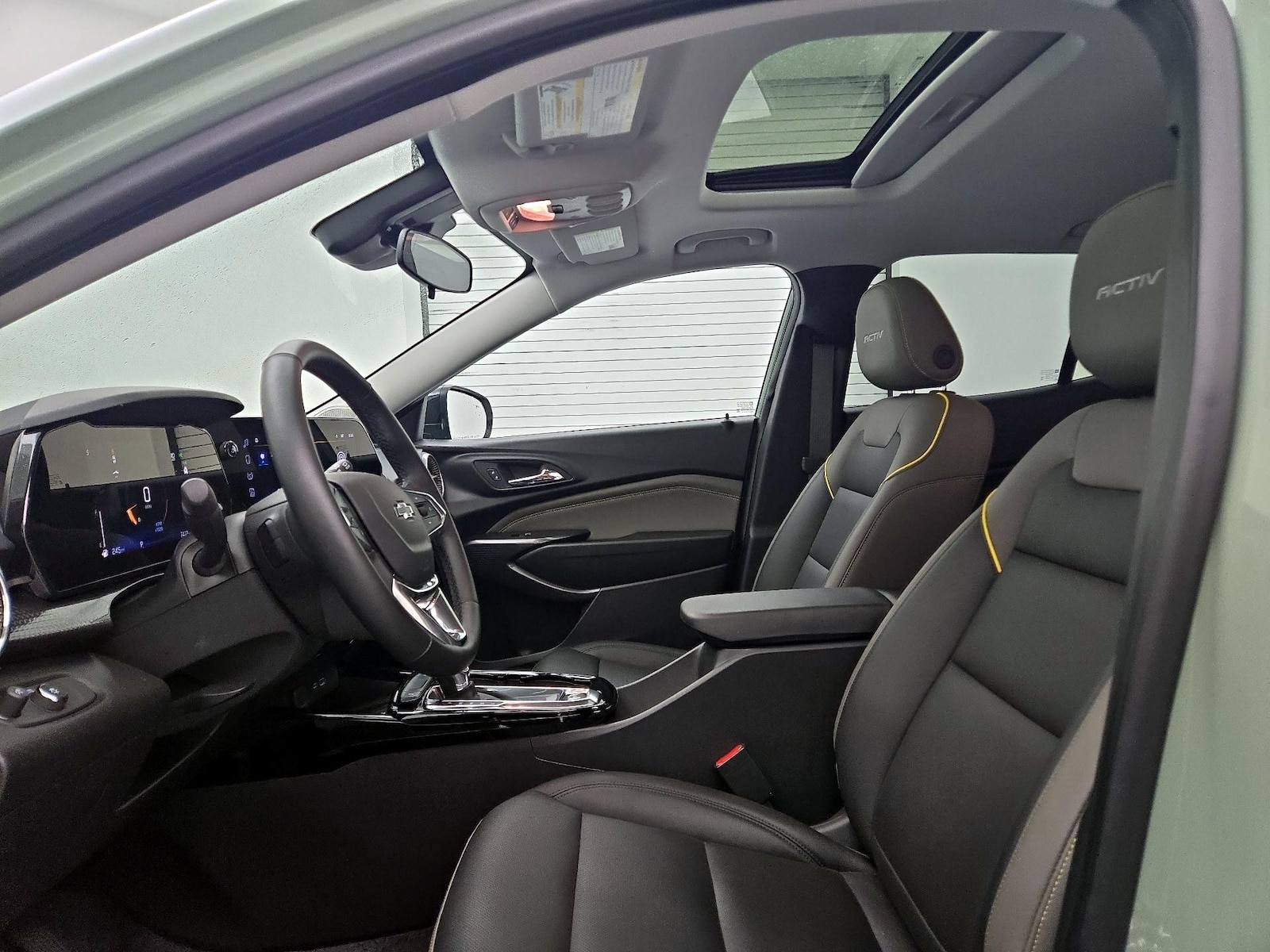 2025 Chevrolet Trax Activ - Photo 20