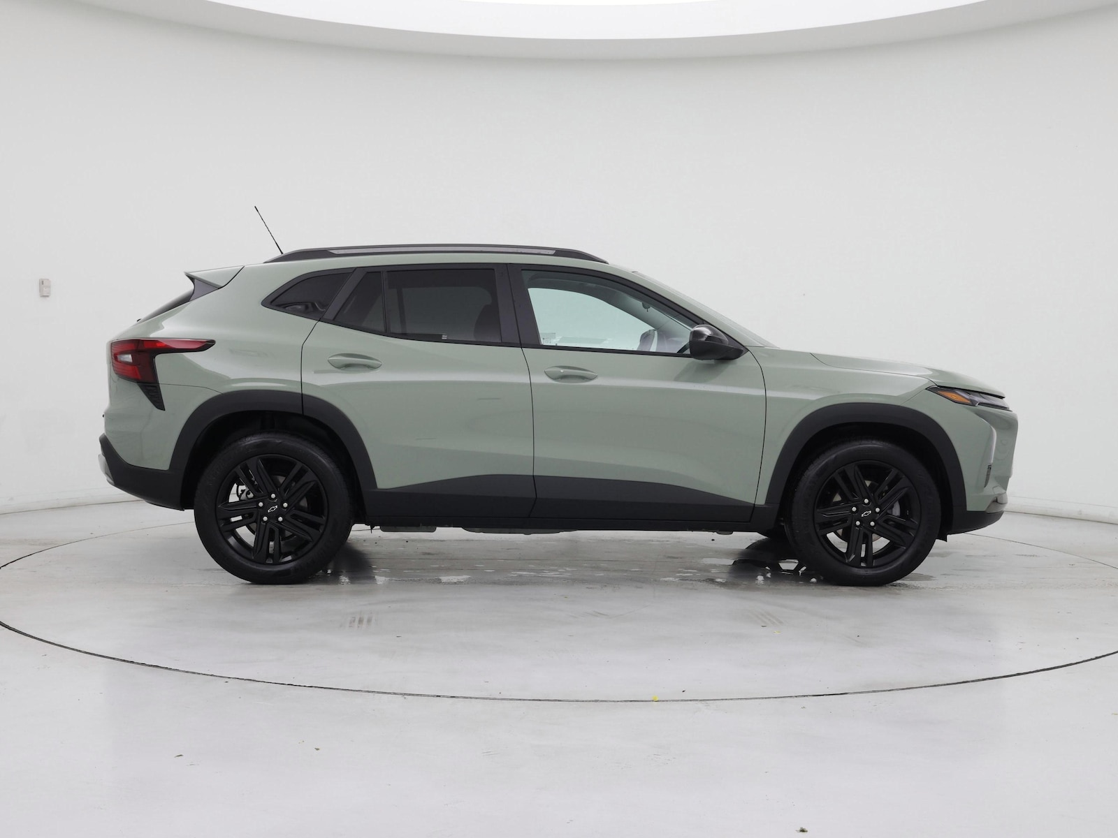 2025 Chevrolet Trax Activ - Photo 8