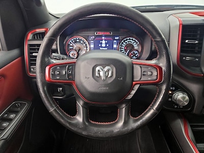 Steering Wheel & Instrument Cluster (On)