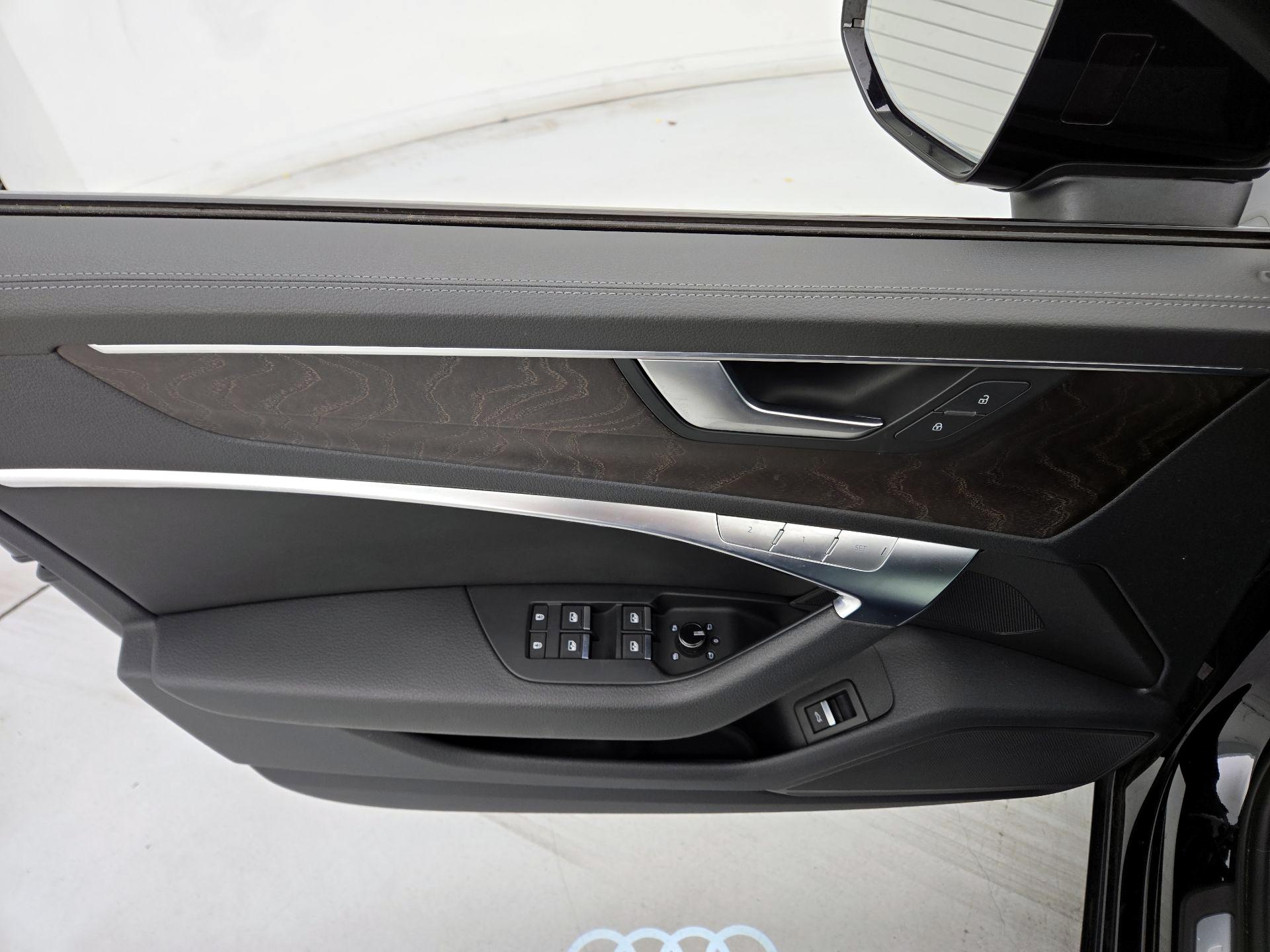 Thumbnail: 2021 Audi A6 - 12