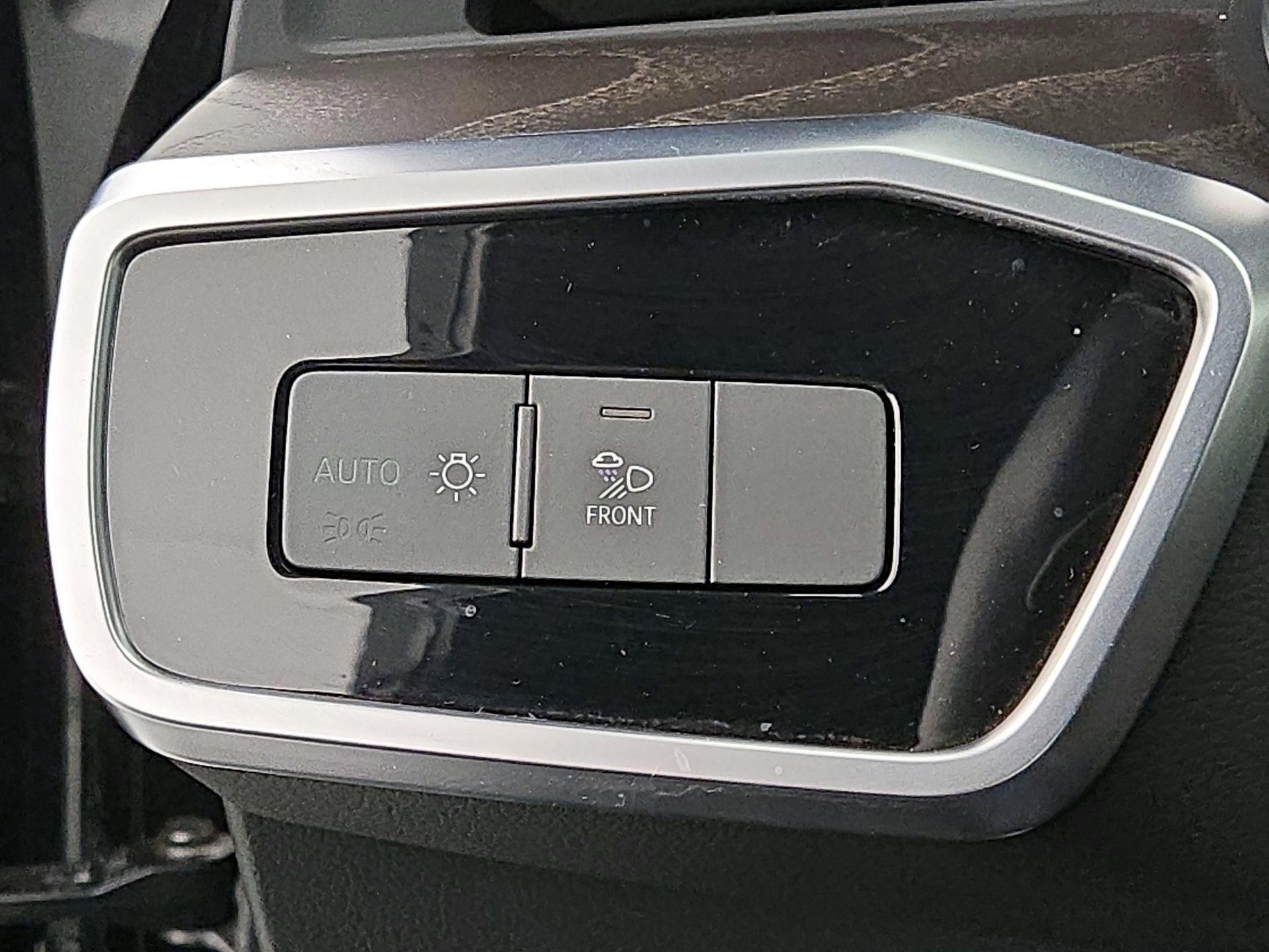 Thumbnail: 2021 Audi A6 - 13