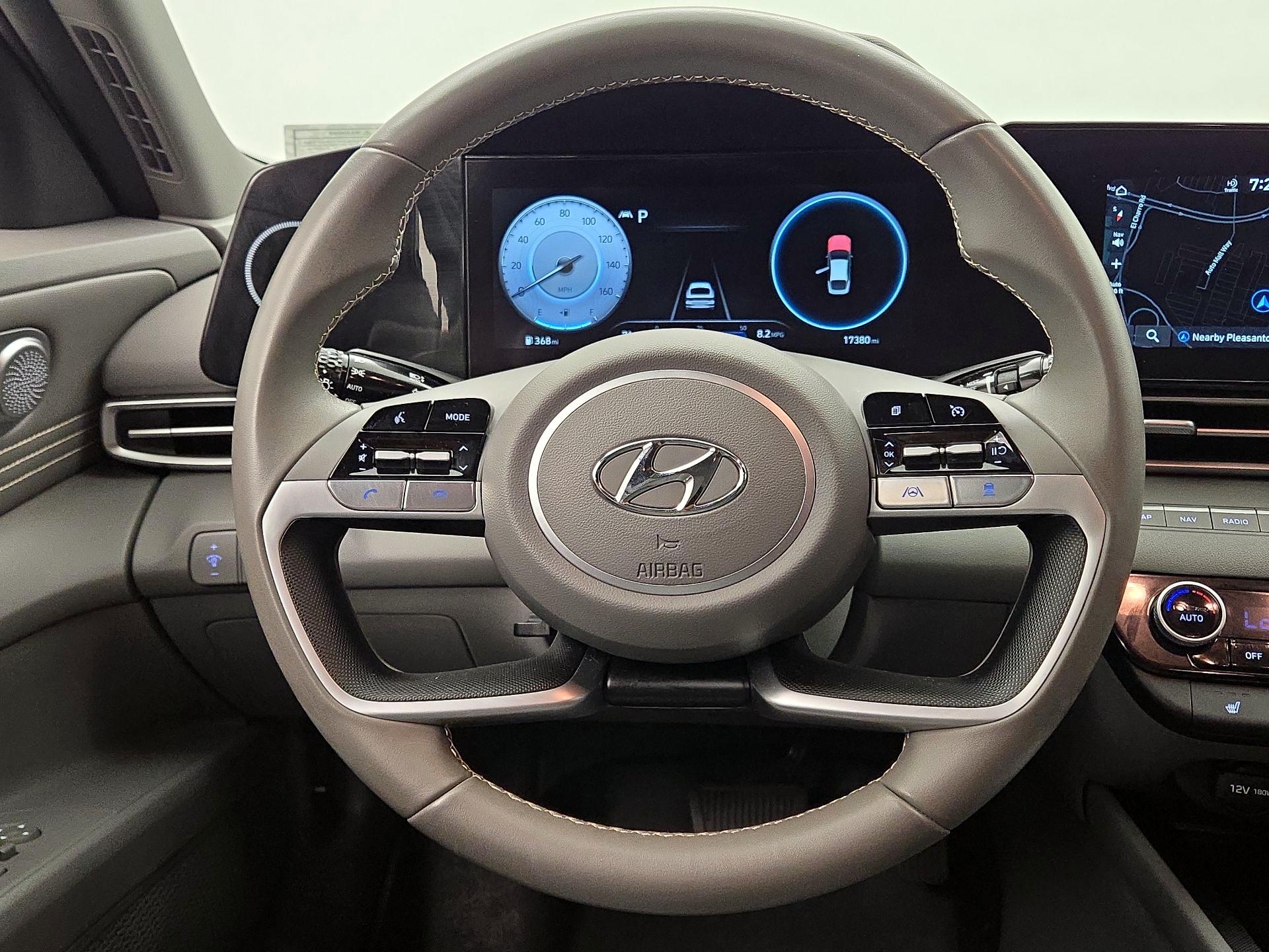 Thumbnail: 2023 Hyundai Elantra - 10