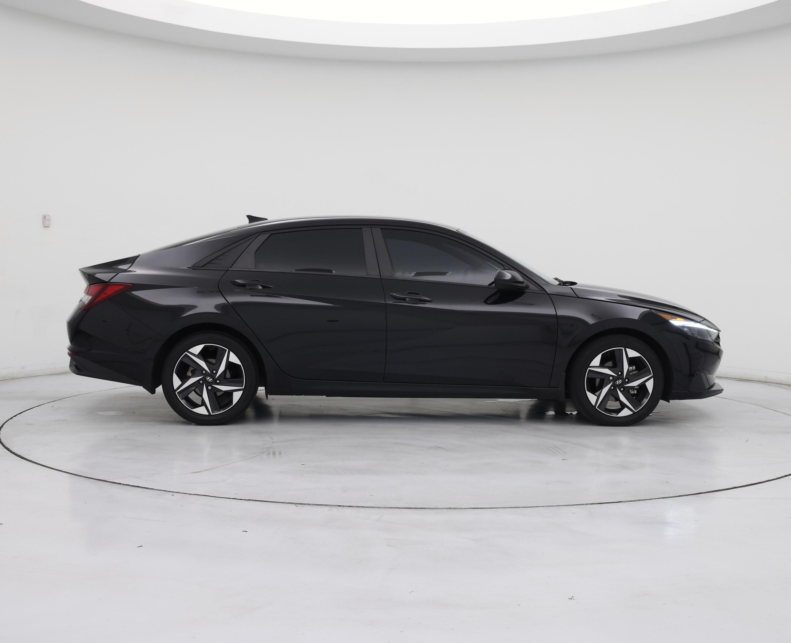 Thumbnail: 2023 Hyundai Elantra - 7