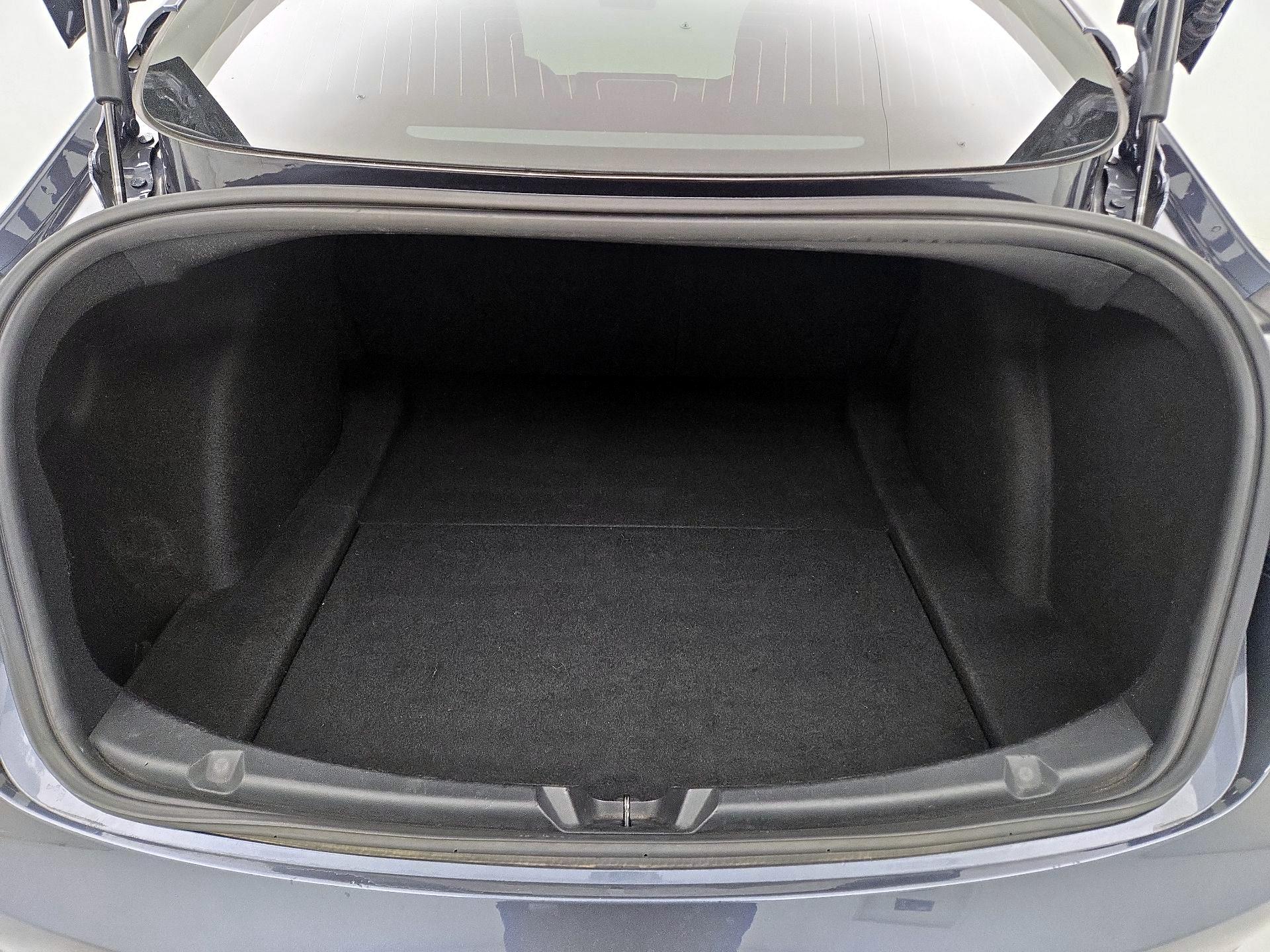 Thumbnail: 2020 Tesla Model 3 - 20