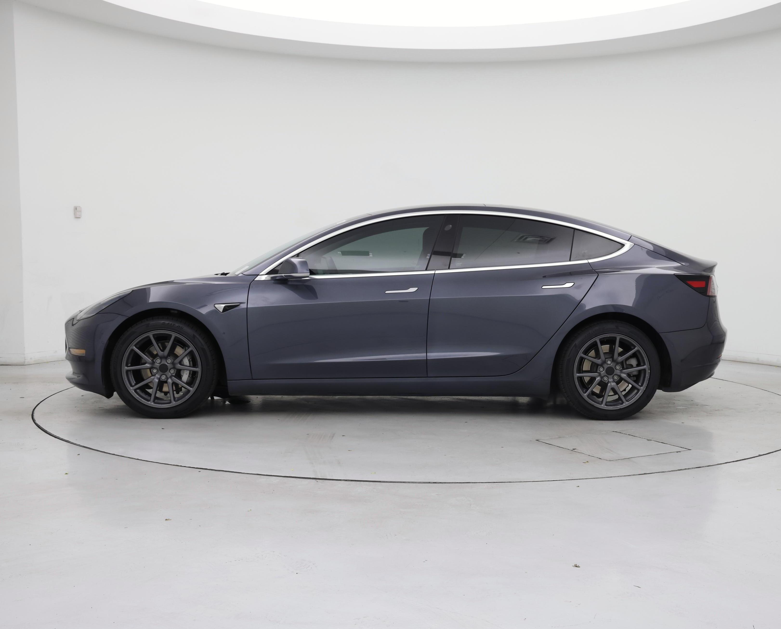 Thumbnail: 2020 Tesla Model 3 - 3