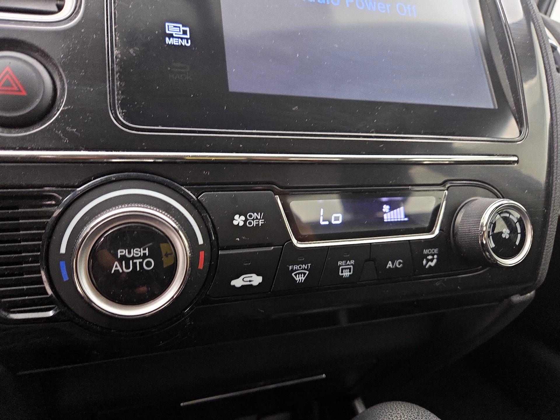 Thumbnail: 2015 Honda Civic - 15