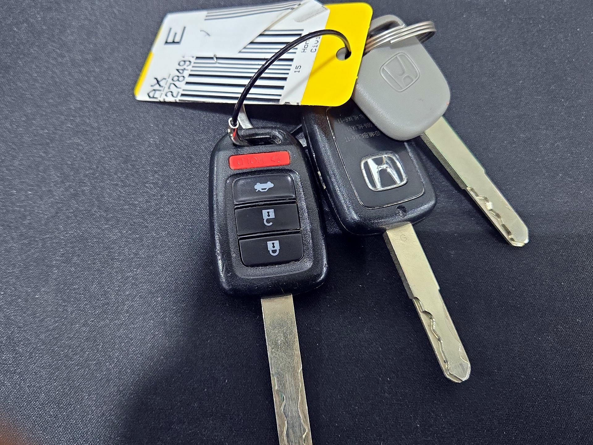 Thumbnail: 2015 Honda Civic - 20