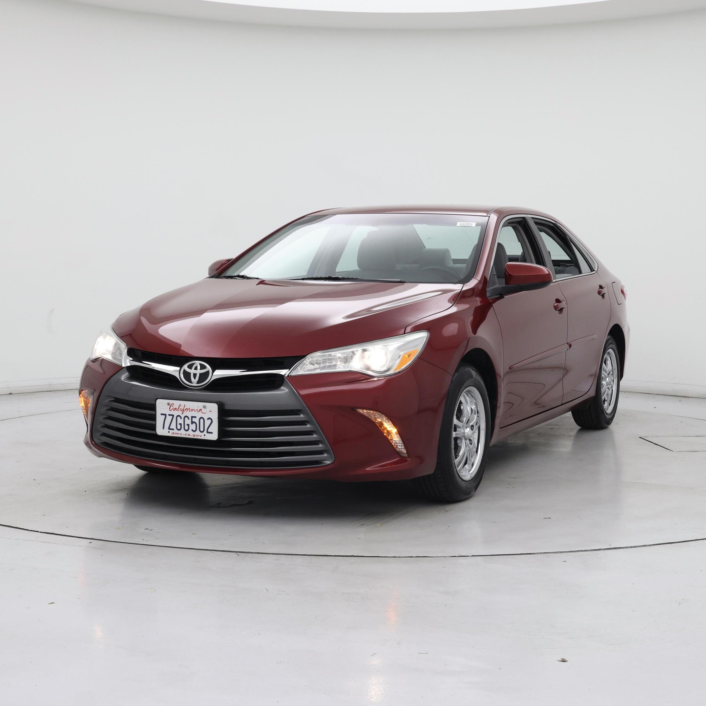 Thumbnail: 2017 Toyota Camry - 4