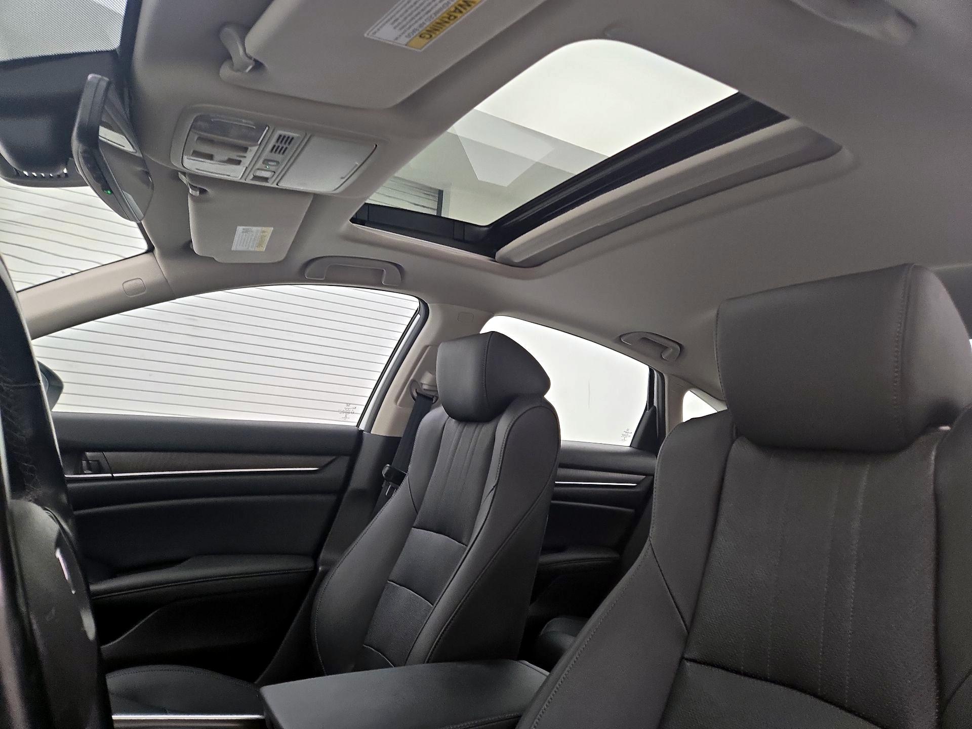 Thumbnail: 2019 Honda Accord - 19