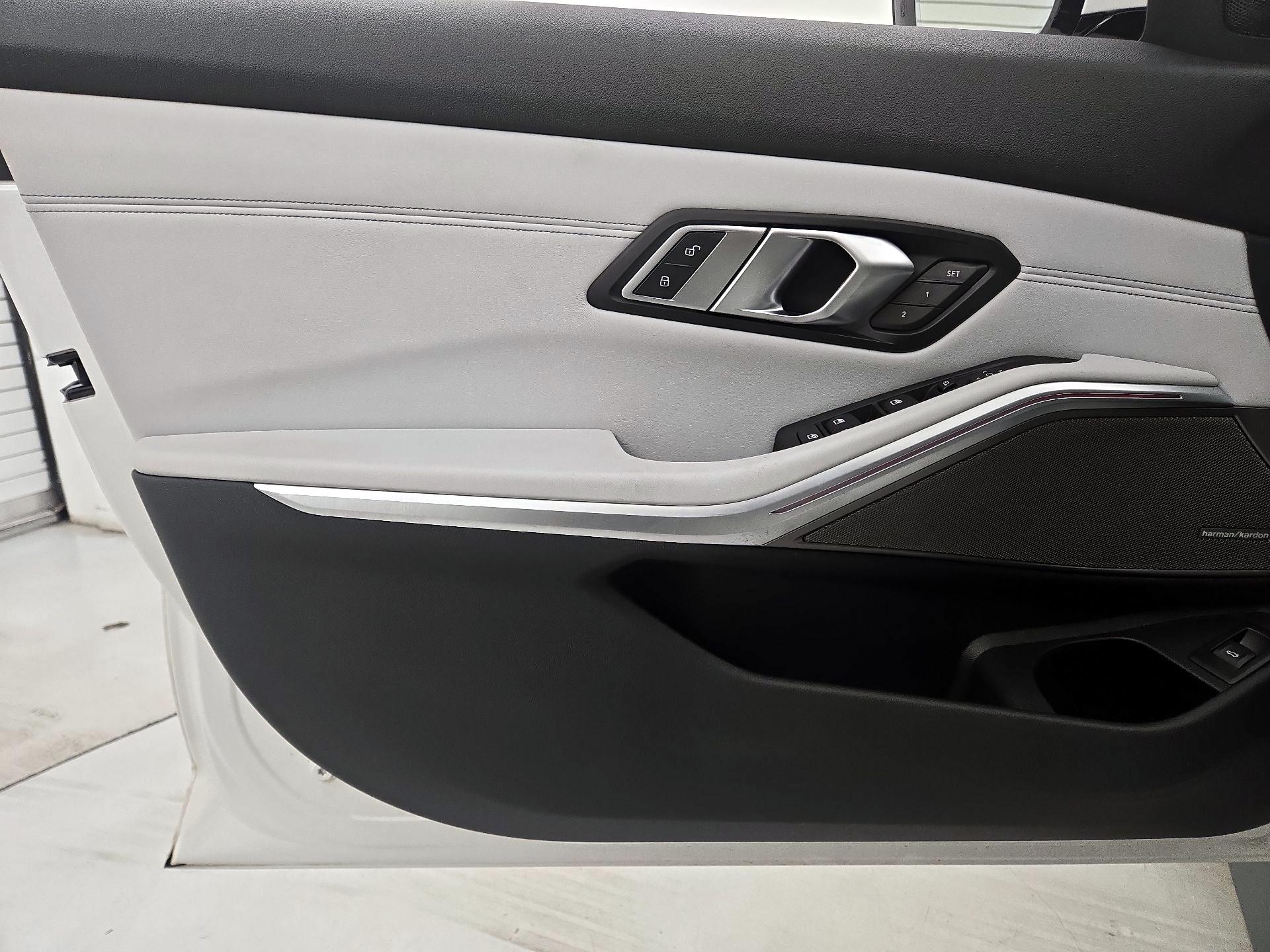 Thumbnail: 2021 BMW M3 - 12