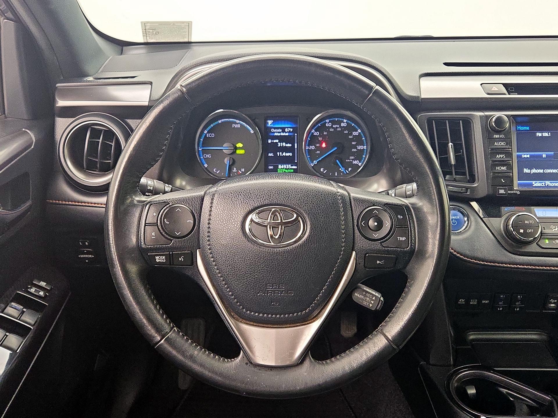 Thumbnail: 2018 Toyota RAV4 - 10