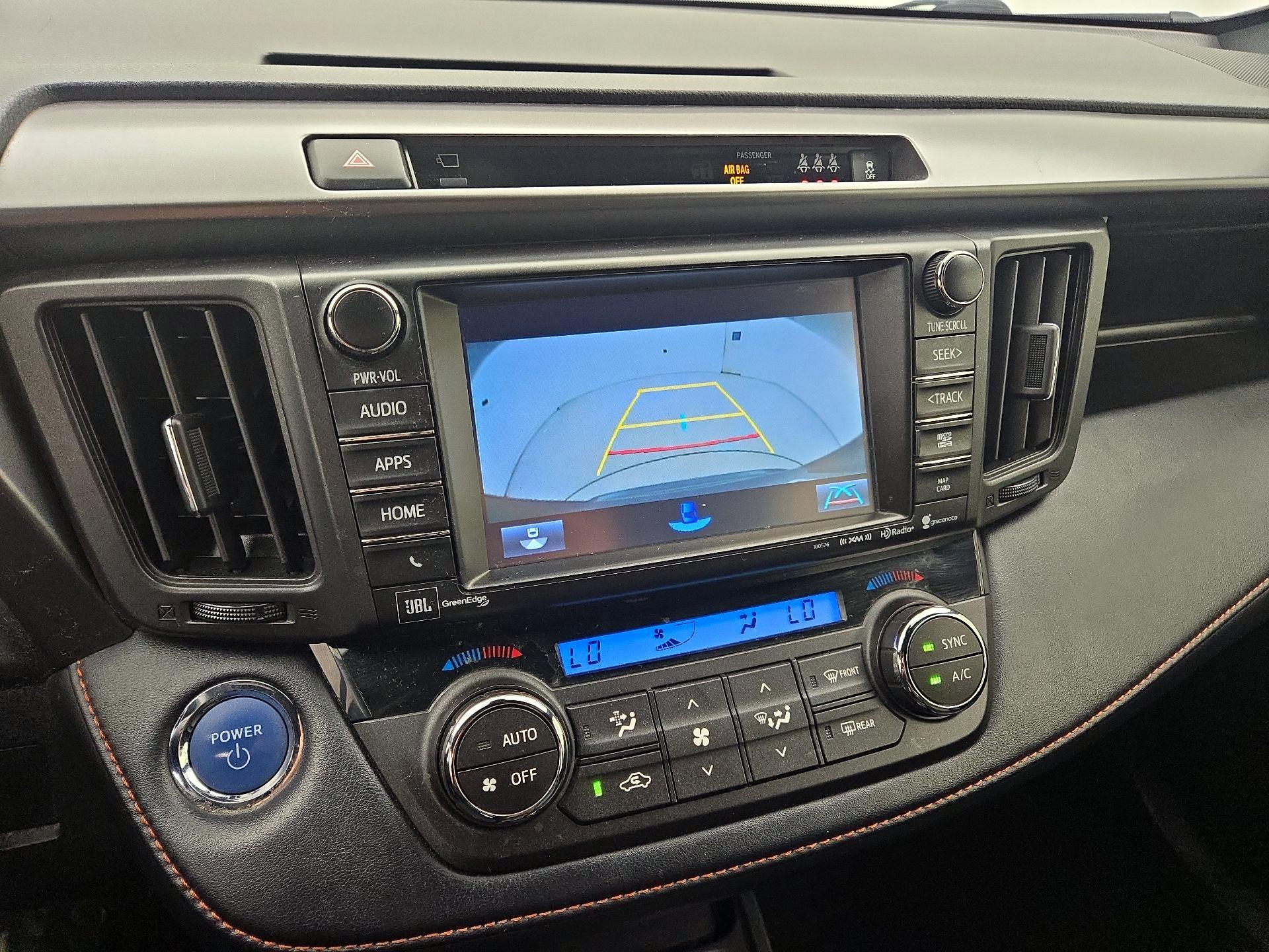 Thumbnail: 2018 Toyota RAV4 - 15