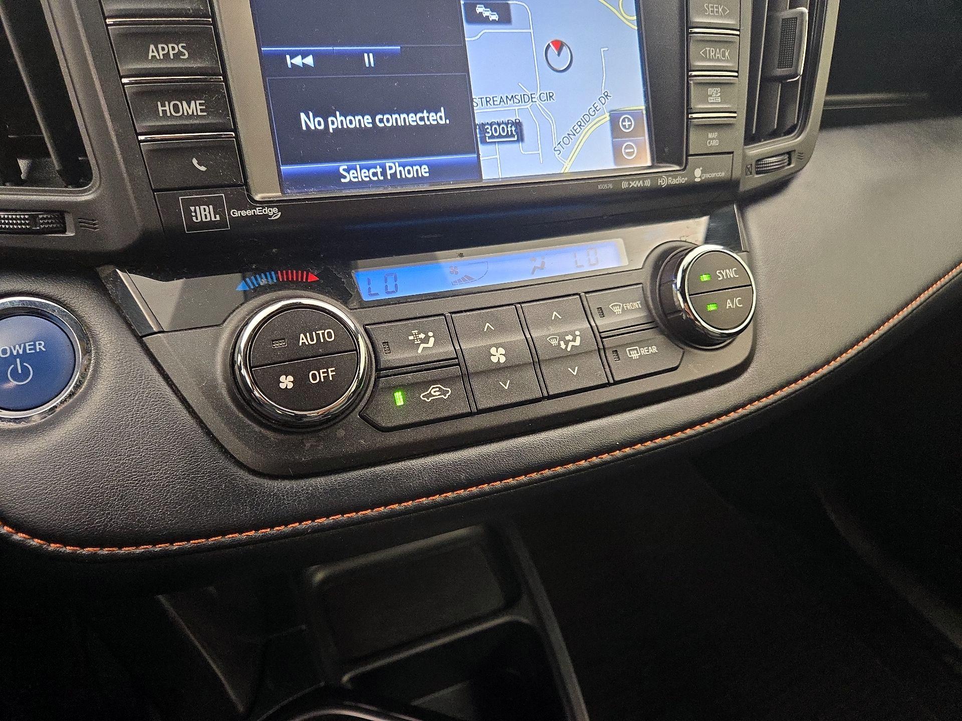 Thumbnail: 2018 Toyota RAV4 - 17