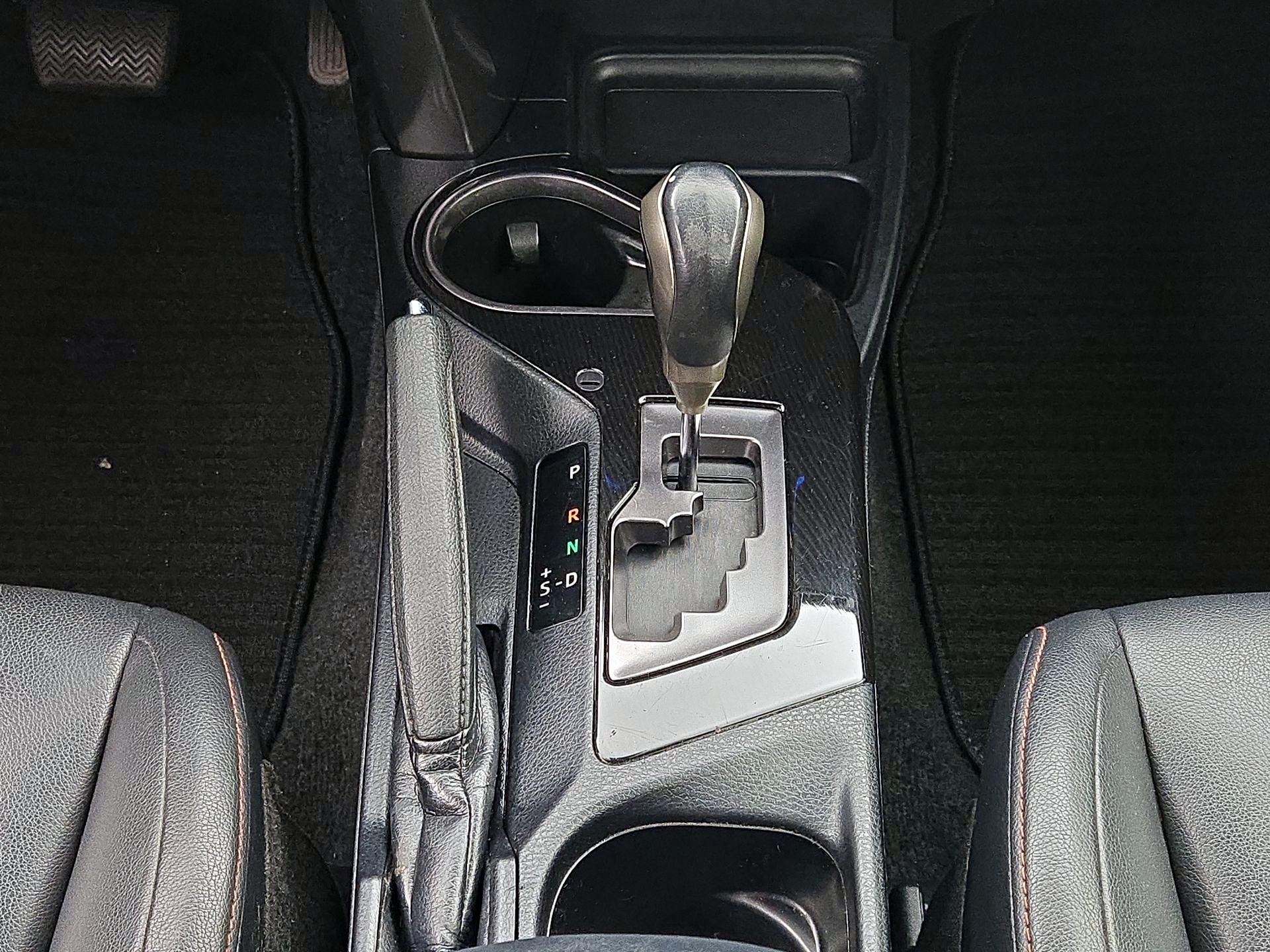 Thumbnail: 2018 Toyota RAV4 - 18