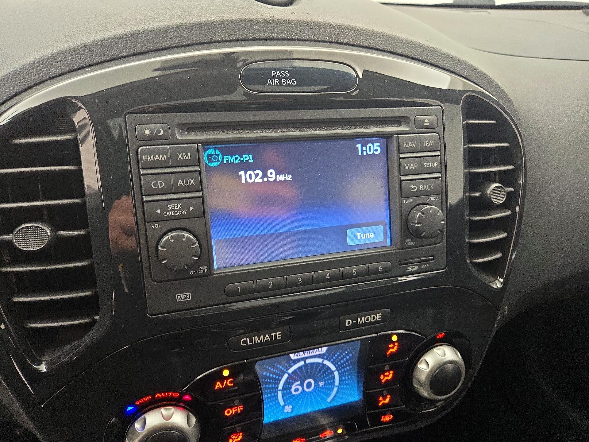 Thumbnail: 2014 Nissan Juke - 16