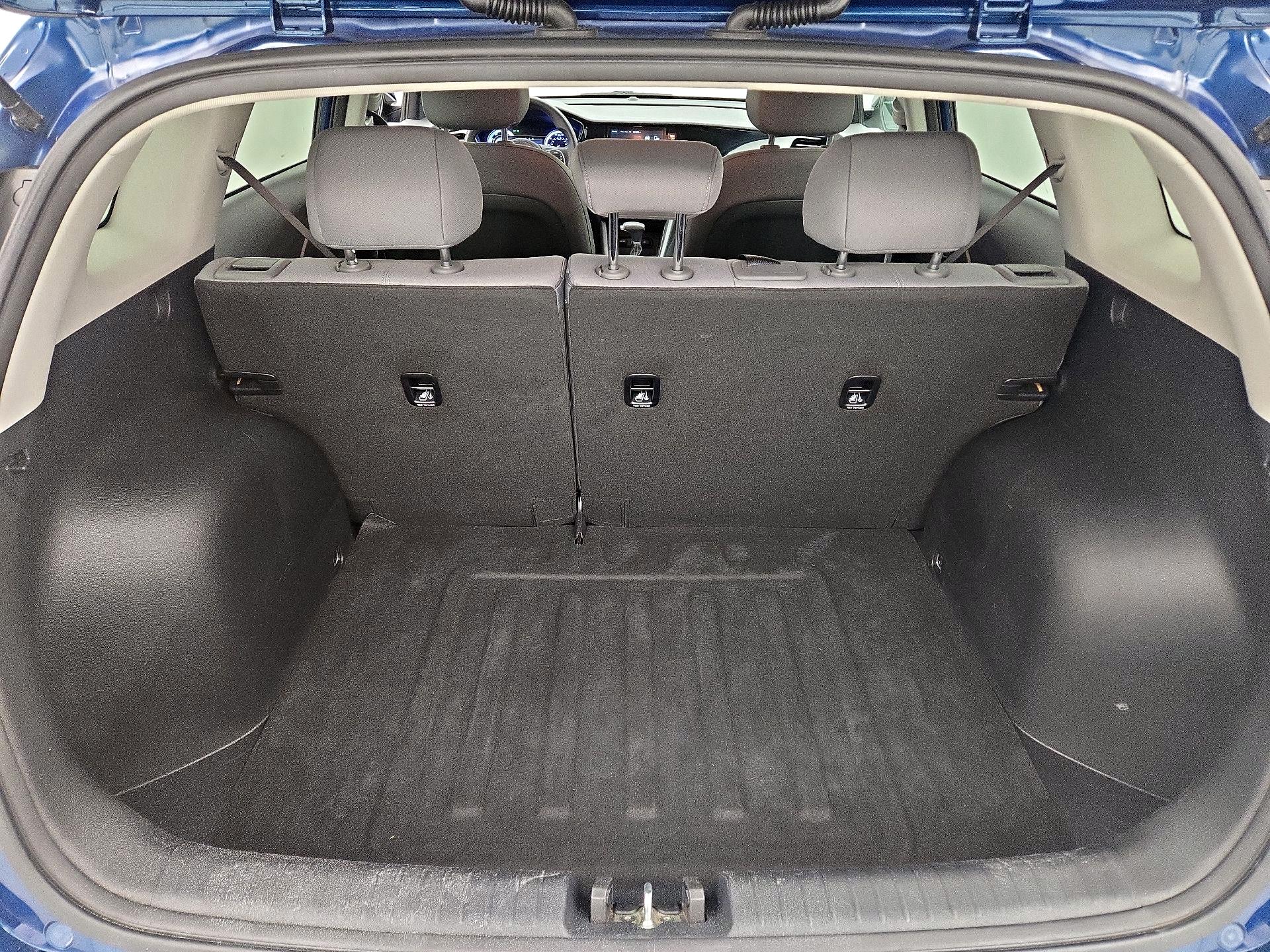 Thumbnail: 2020 Kia Niro - 20