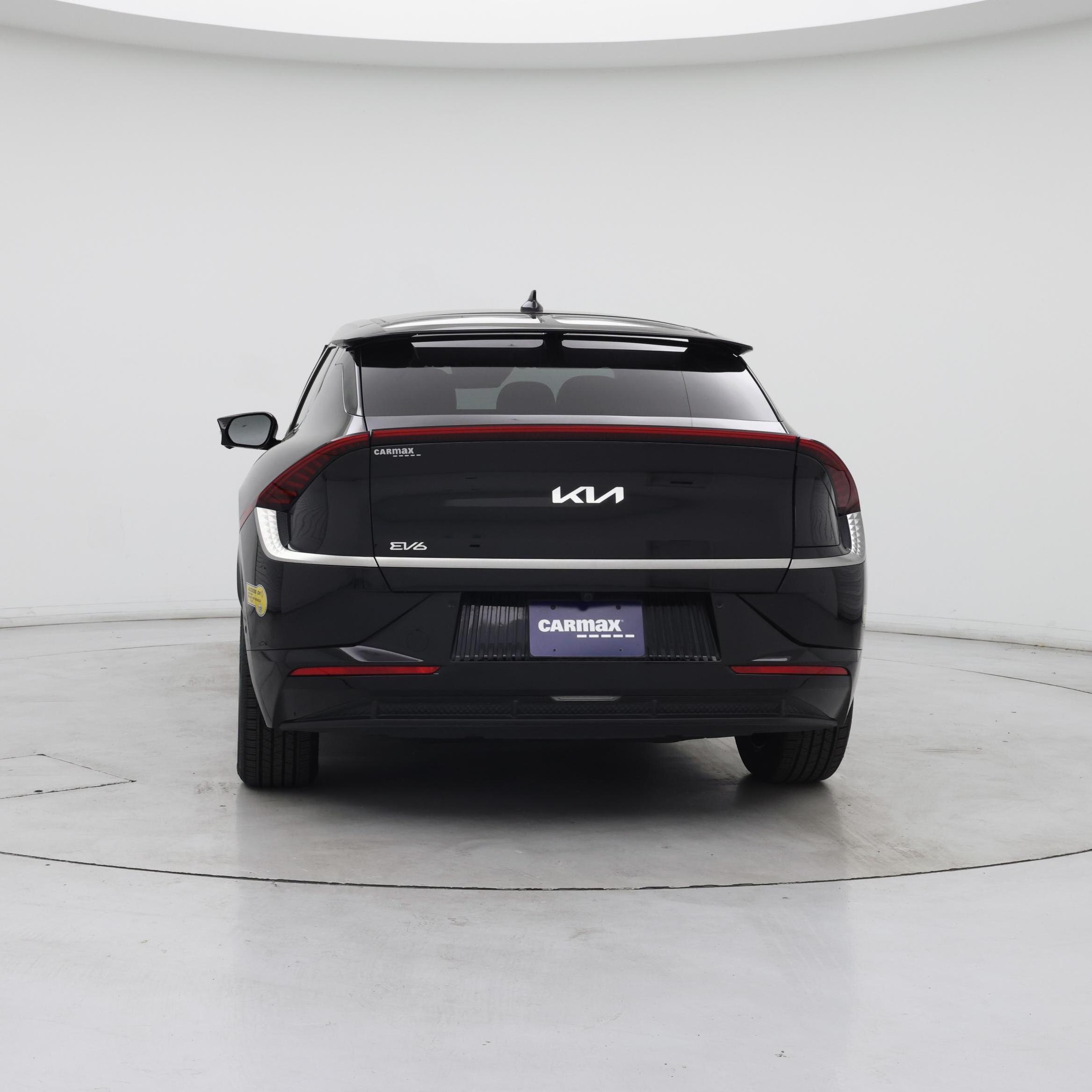 Thumbnail: 2022 Kia EV6 - 6