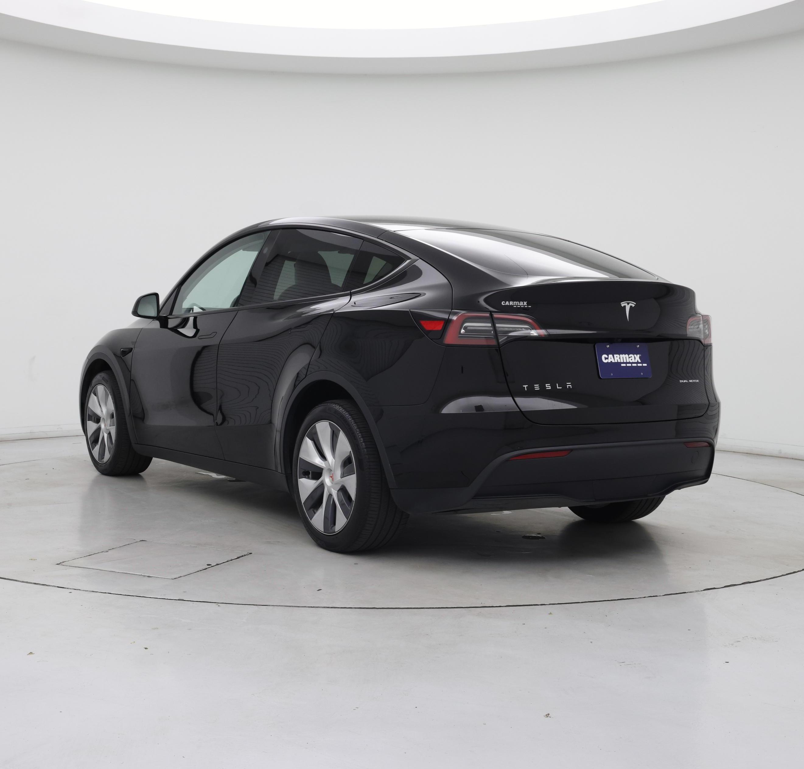 Thumbnail: 2023 Tesla Model Y - 2