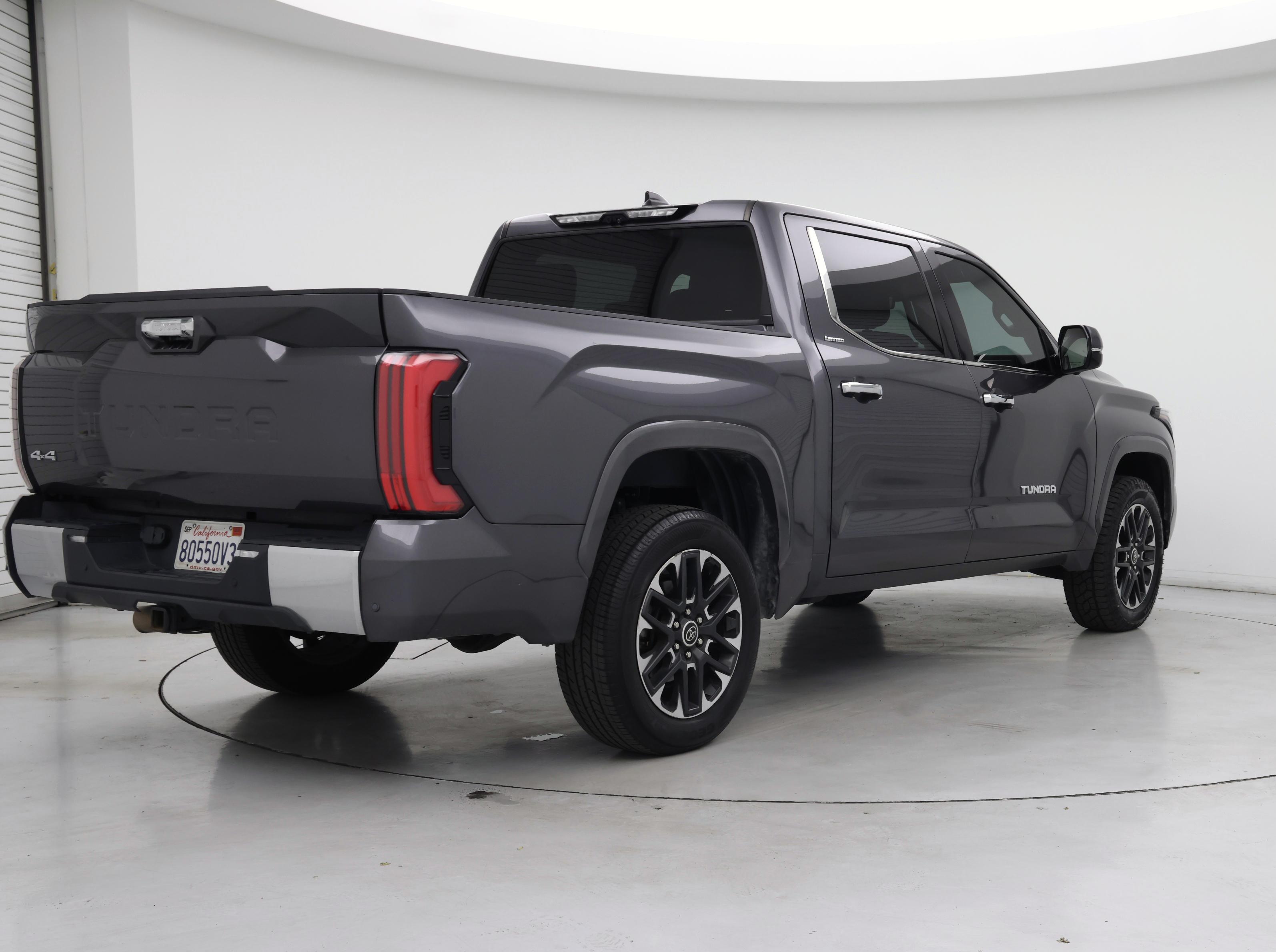 Thumbnail: 2023 Toyota Tundra - 8