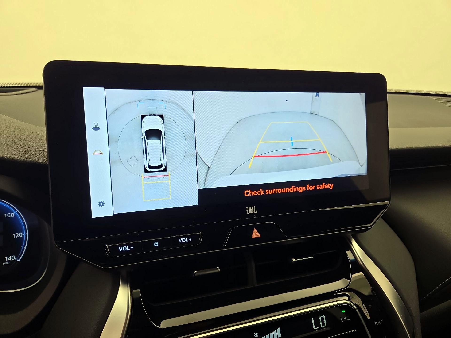 Thumbnail: 2024 Toyota Venza - 14