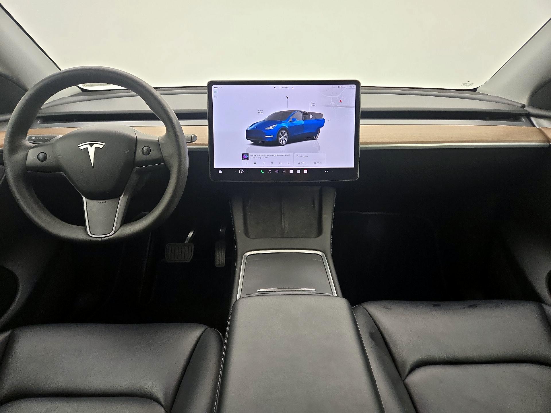 Thumbnail: 2023 Tesla Model Y - 9