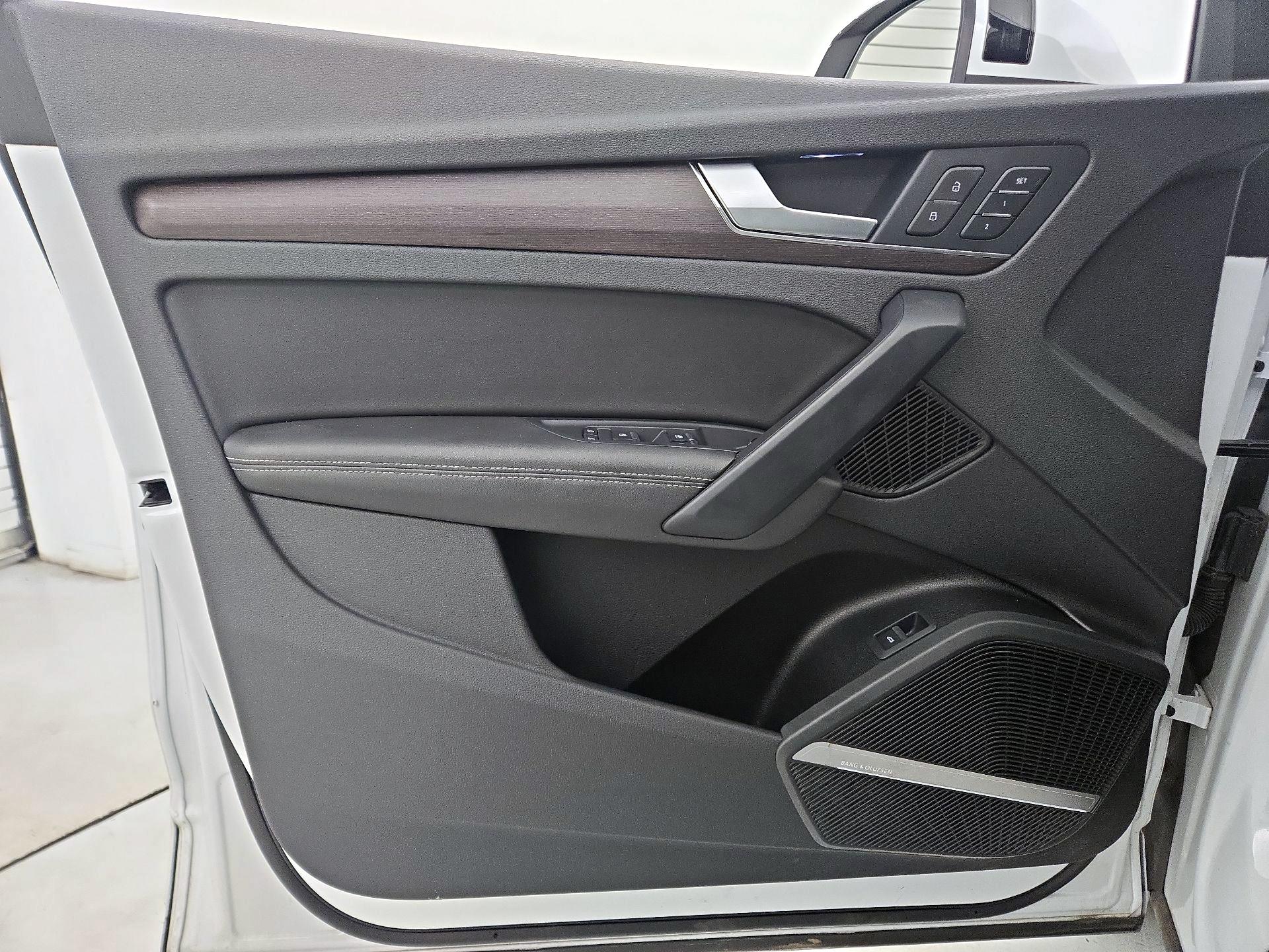 Thumbnail: 2021 Audi Q5 - 12