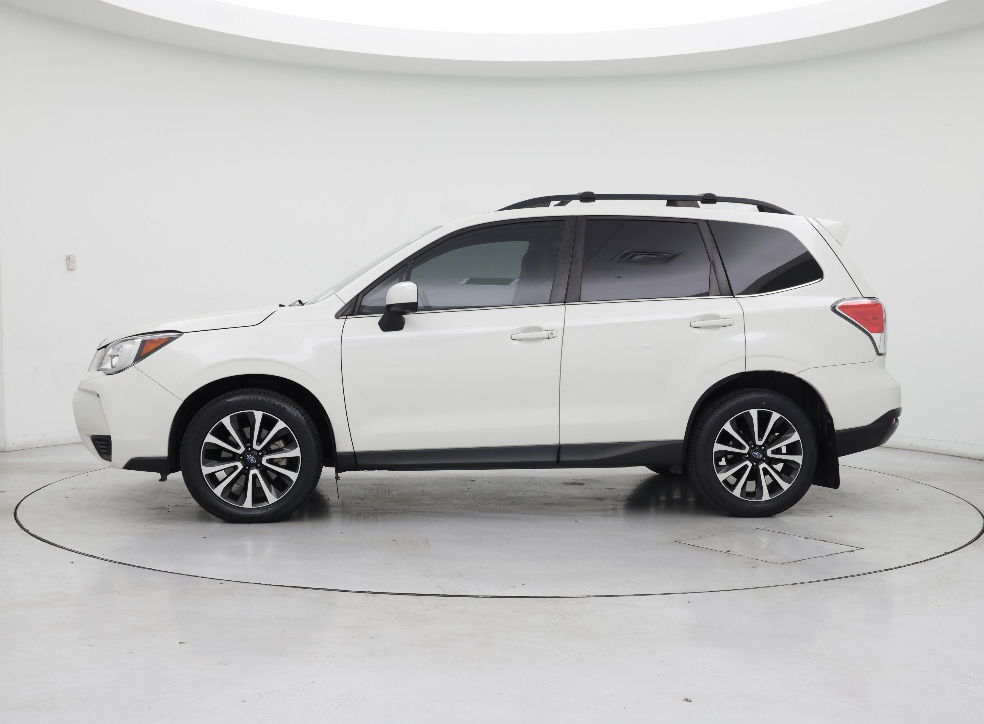Thumbnail: 2018 Subaru Forester - 3