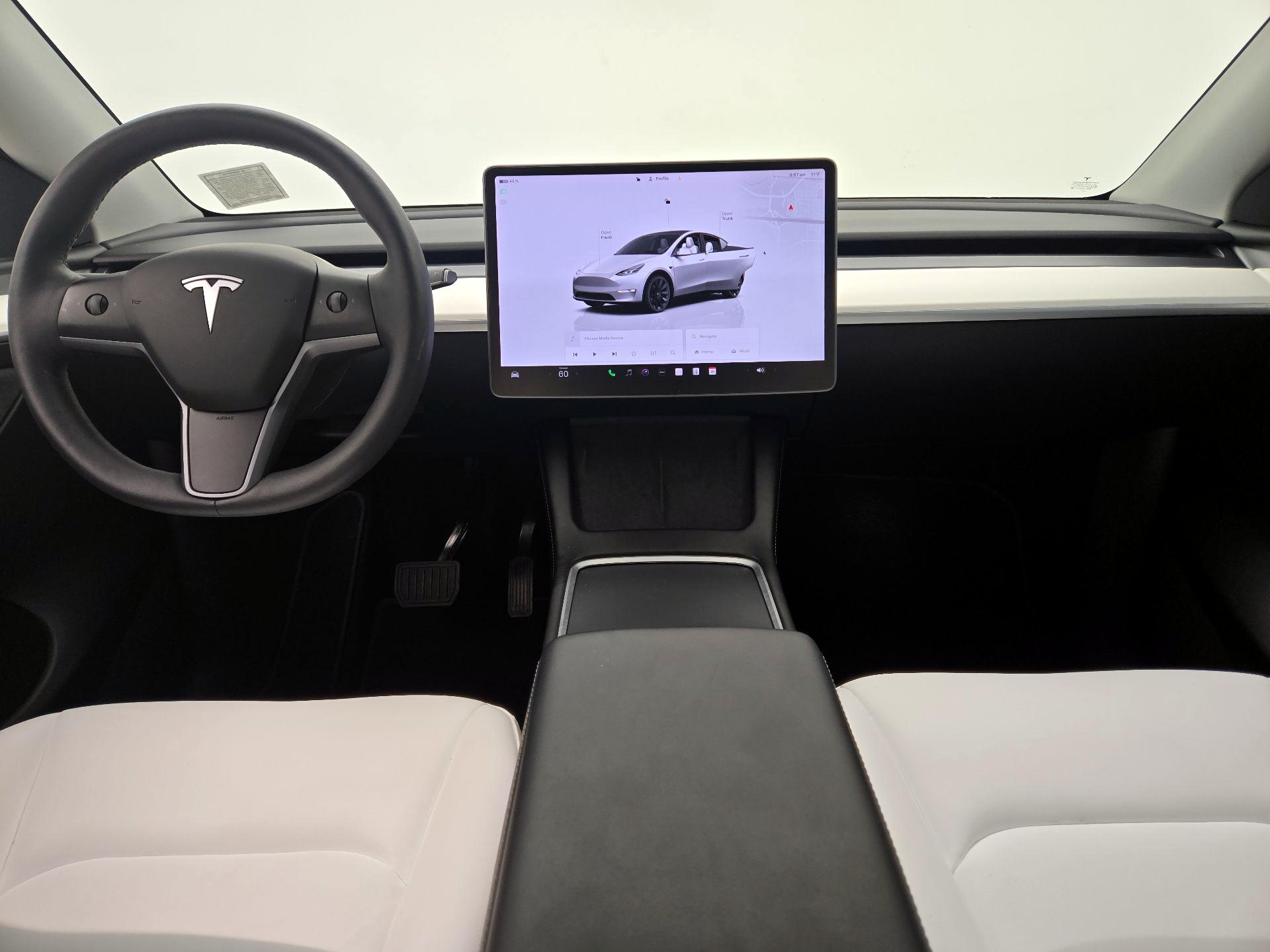 Thumbnail: 2023 Tesla Model Y - 9
