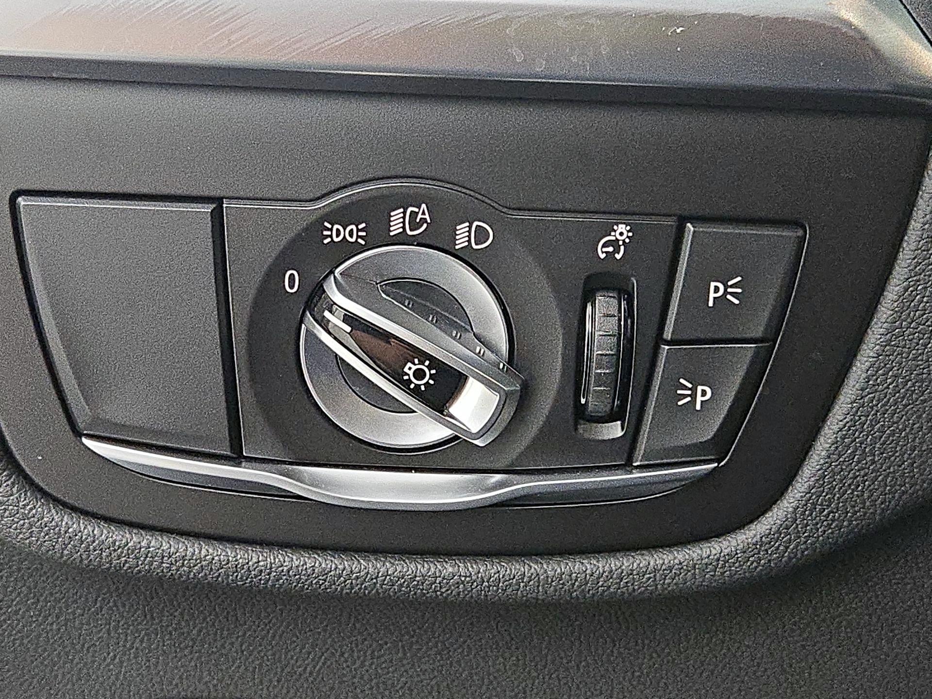 Thumbnail: 2020 BMW X3 - 13