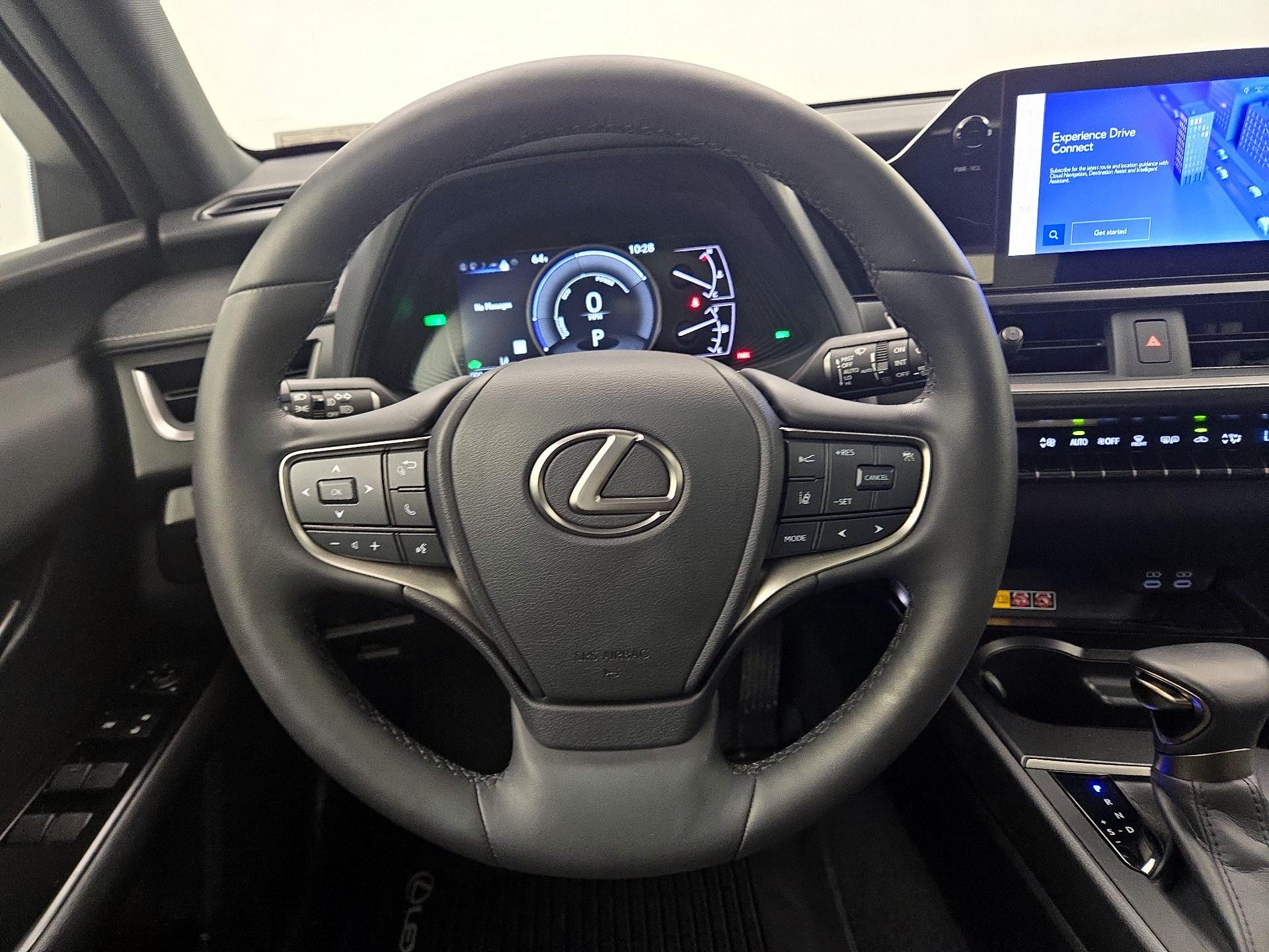 Thumbnail: 2024 Lexus UX - 10