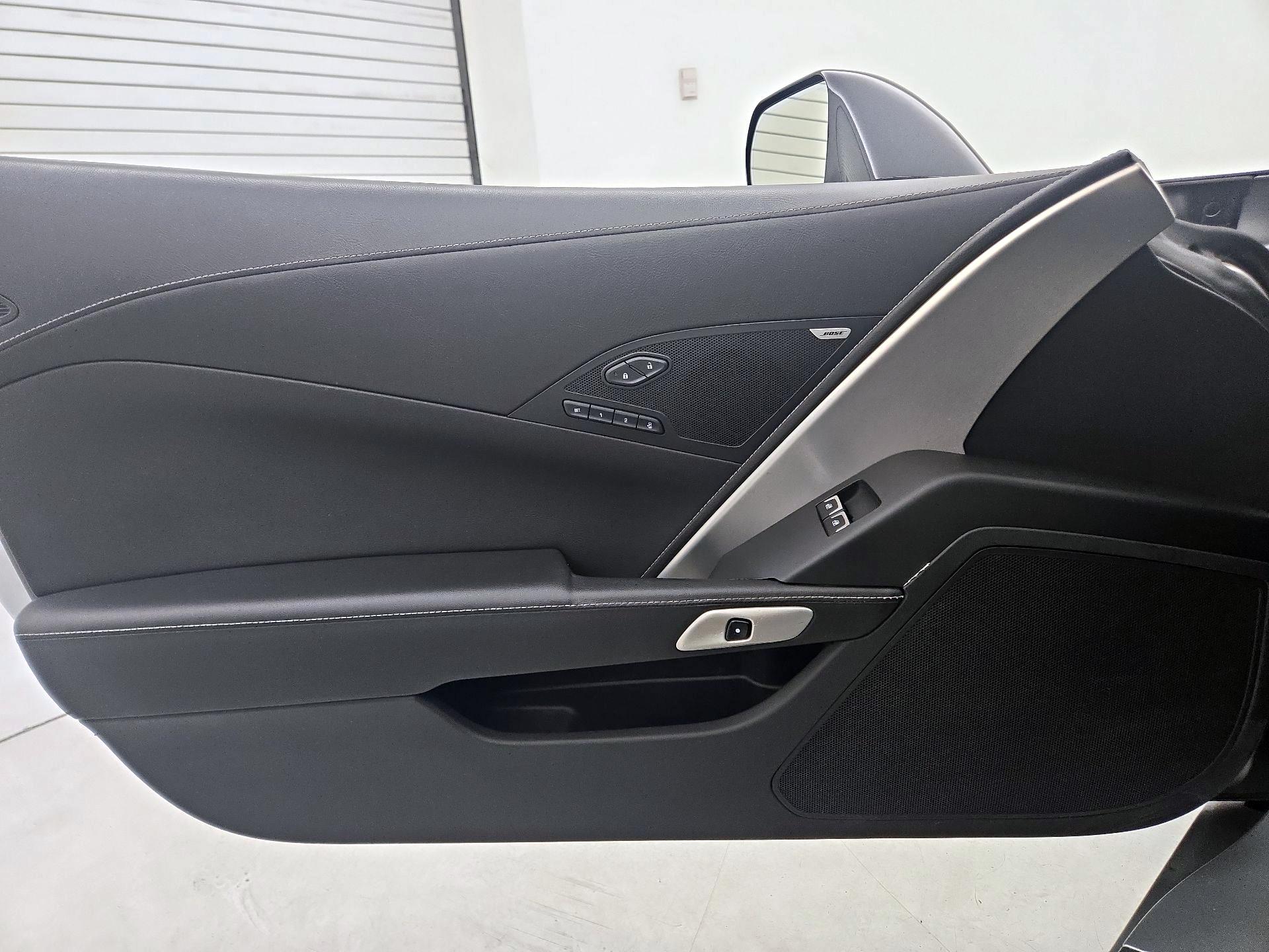 Thumbnail: 2017 Chevrolet Corvette - 12
