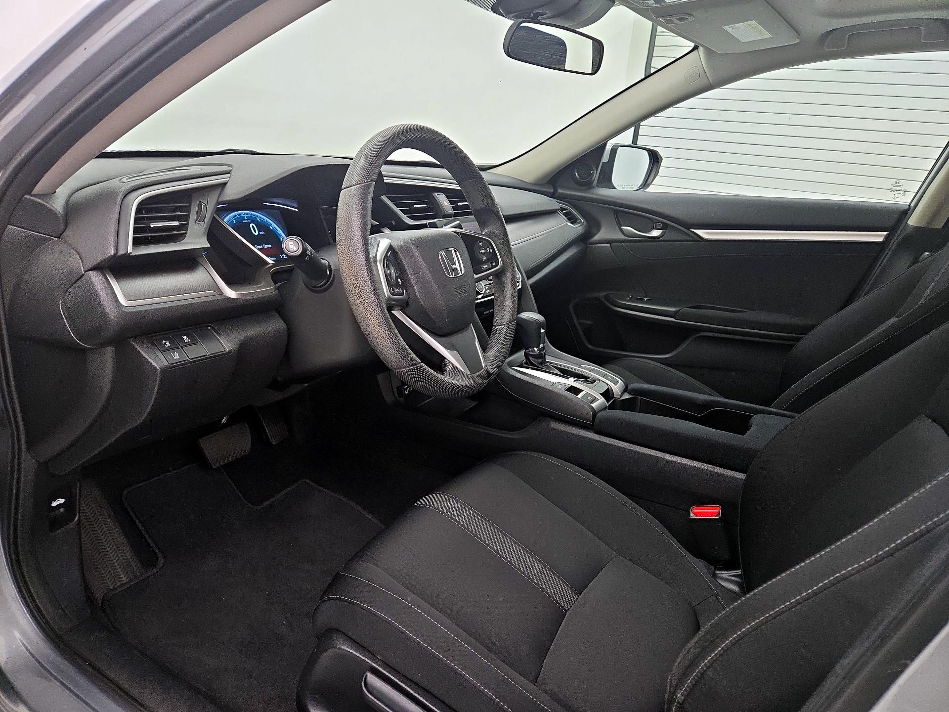 Thumbnail: 2016 Honda Civic - 11