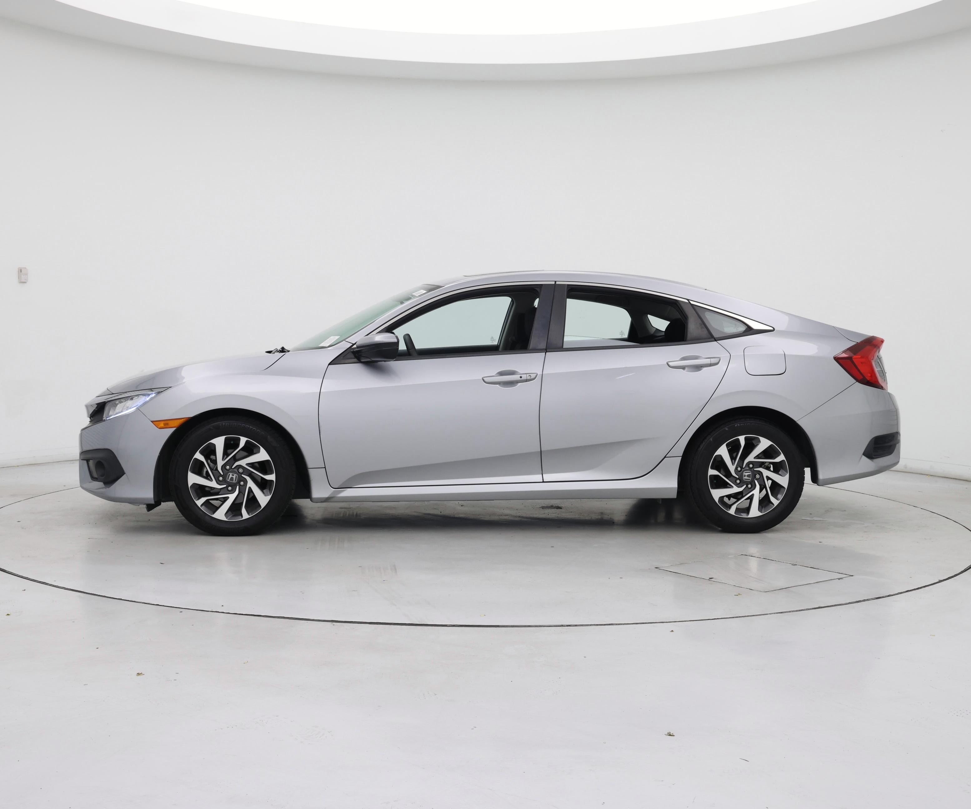 Thumbnail: 2016 Honda Civic - 3