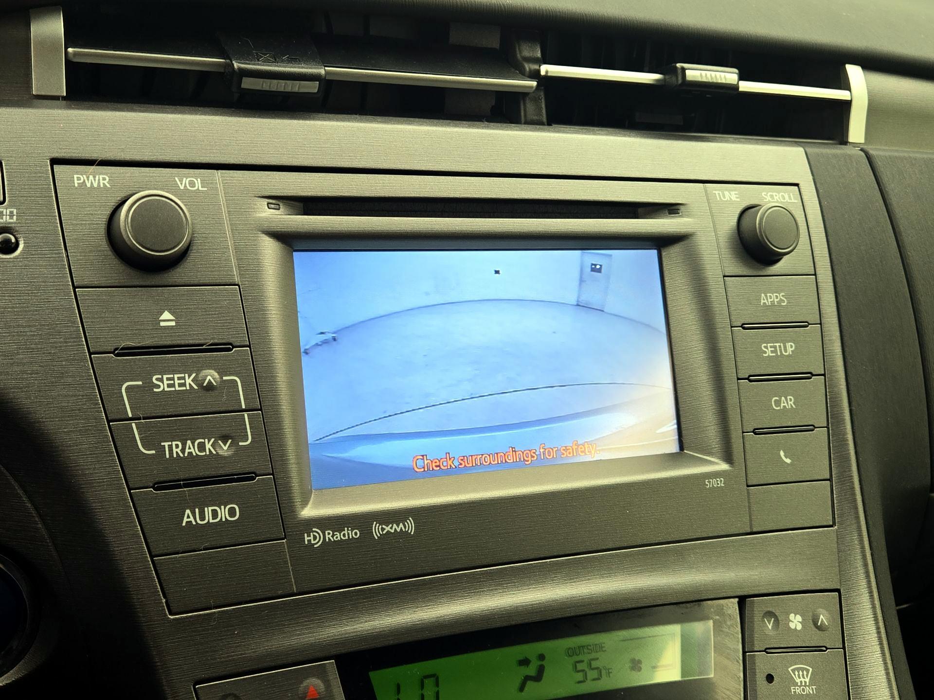 Thumbnail: 2014 Toyota Prius - 14