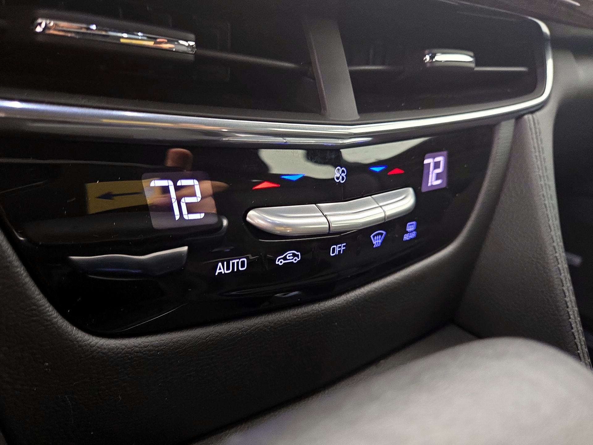 Thumbnail: 2017 Cadillac CT6 - 16