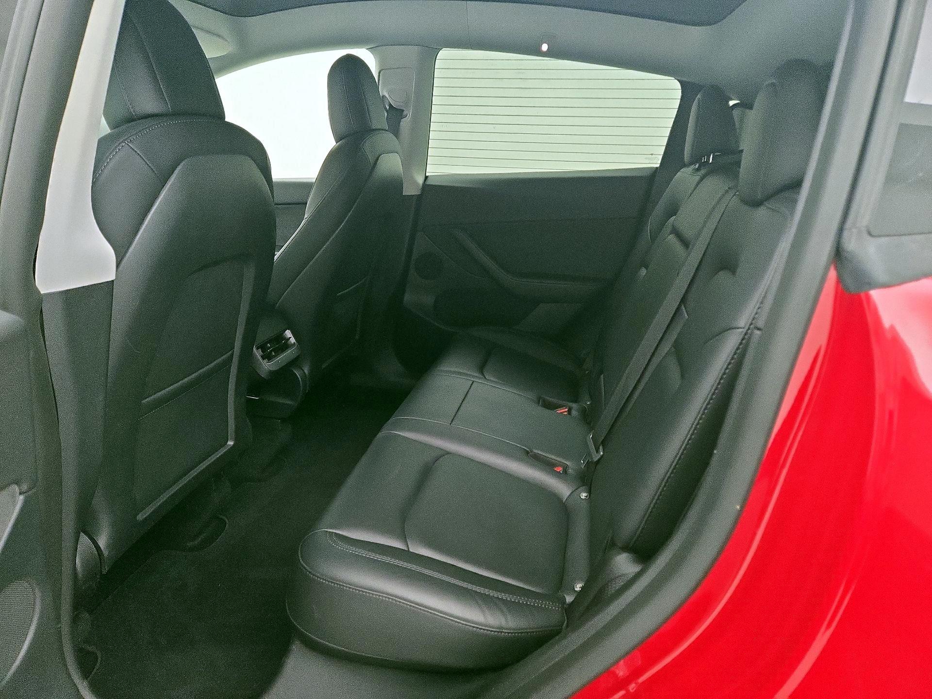 Thumbnail: 2022 Tesla Model Y - 20