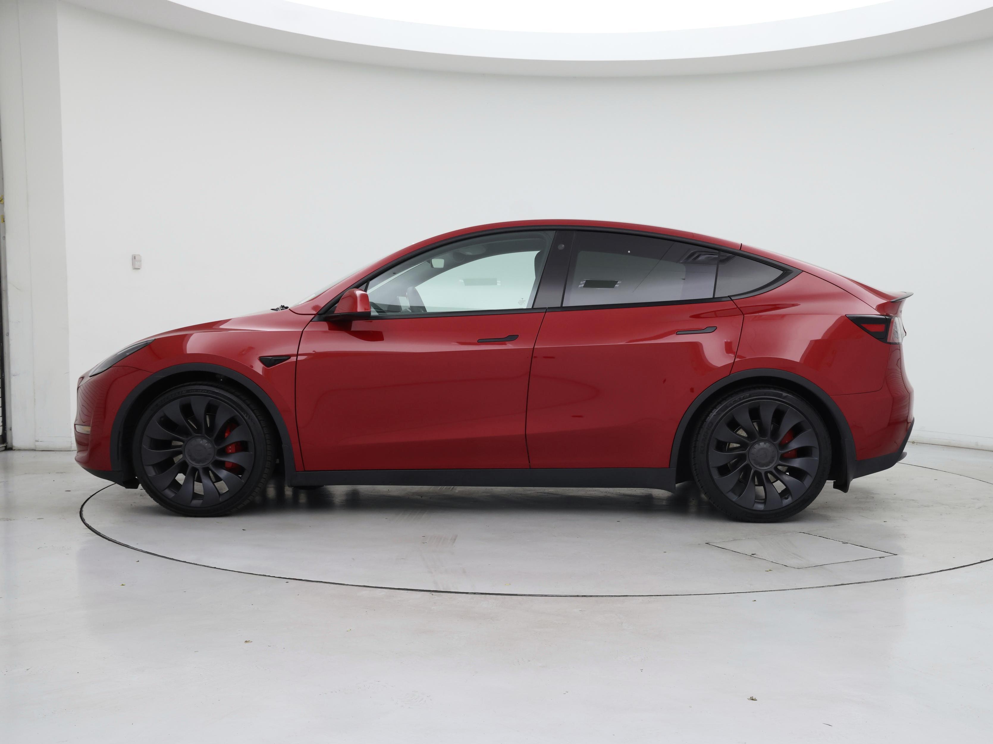 Thumbnail: 2022 Tesla Model Y - 3