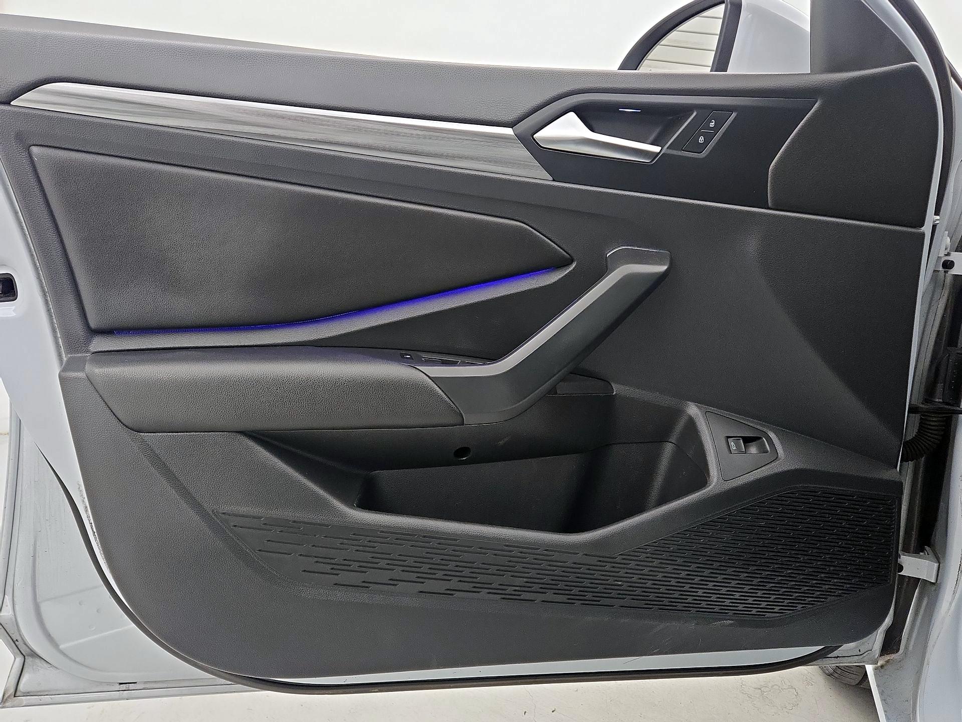 Thumbnail: 2019 Volkswagen Jetta - 12