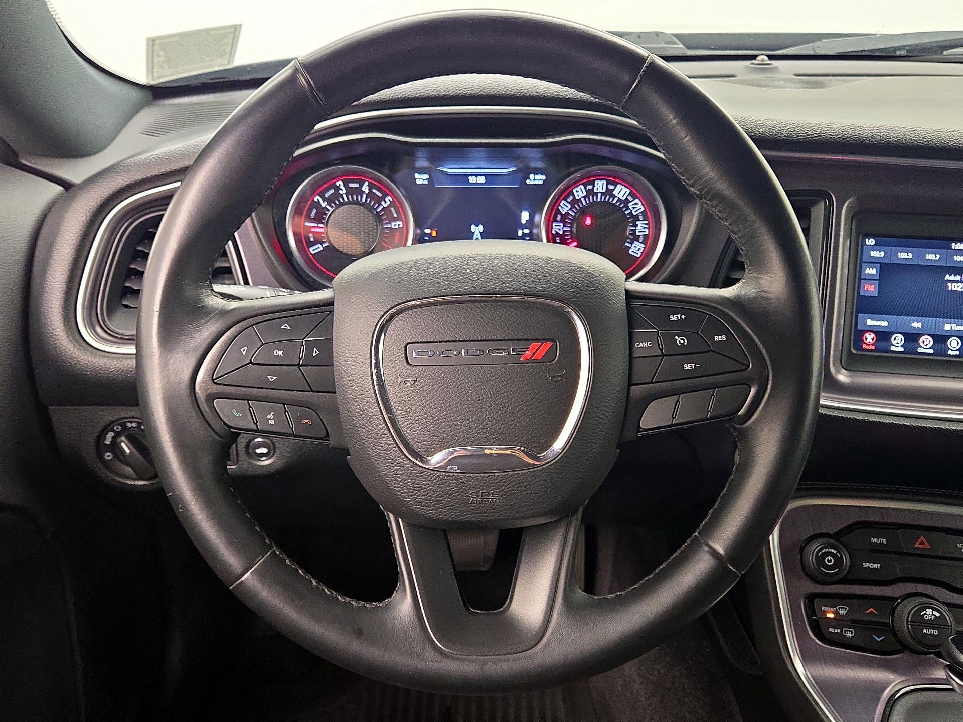 Thumbnail: 2018 Dodge Challenger - 10