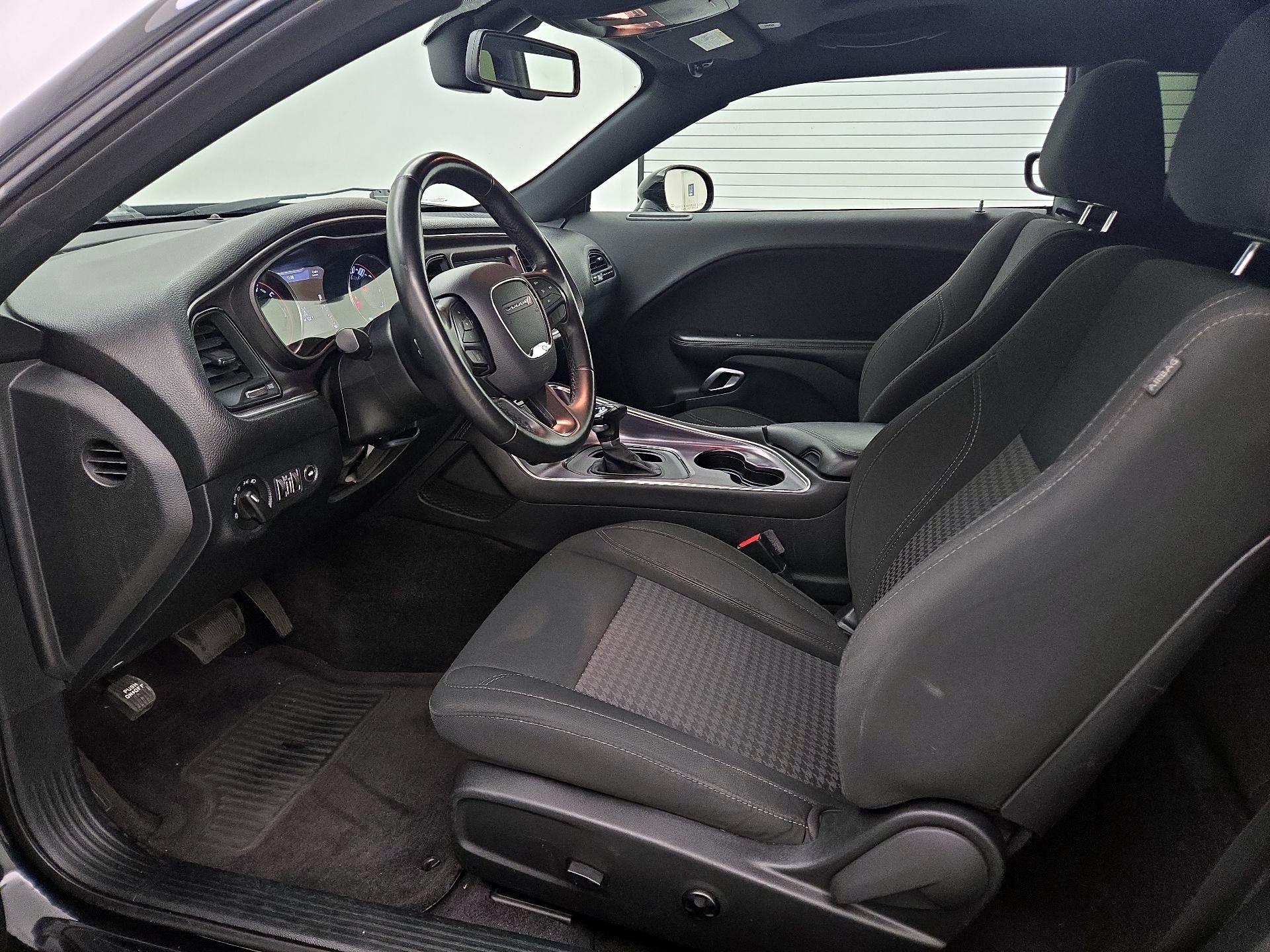 Thumbnail: 2018 Dodge Challenger - 11