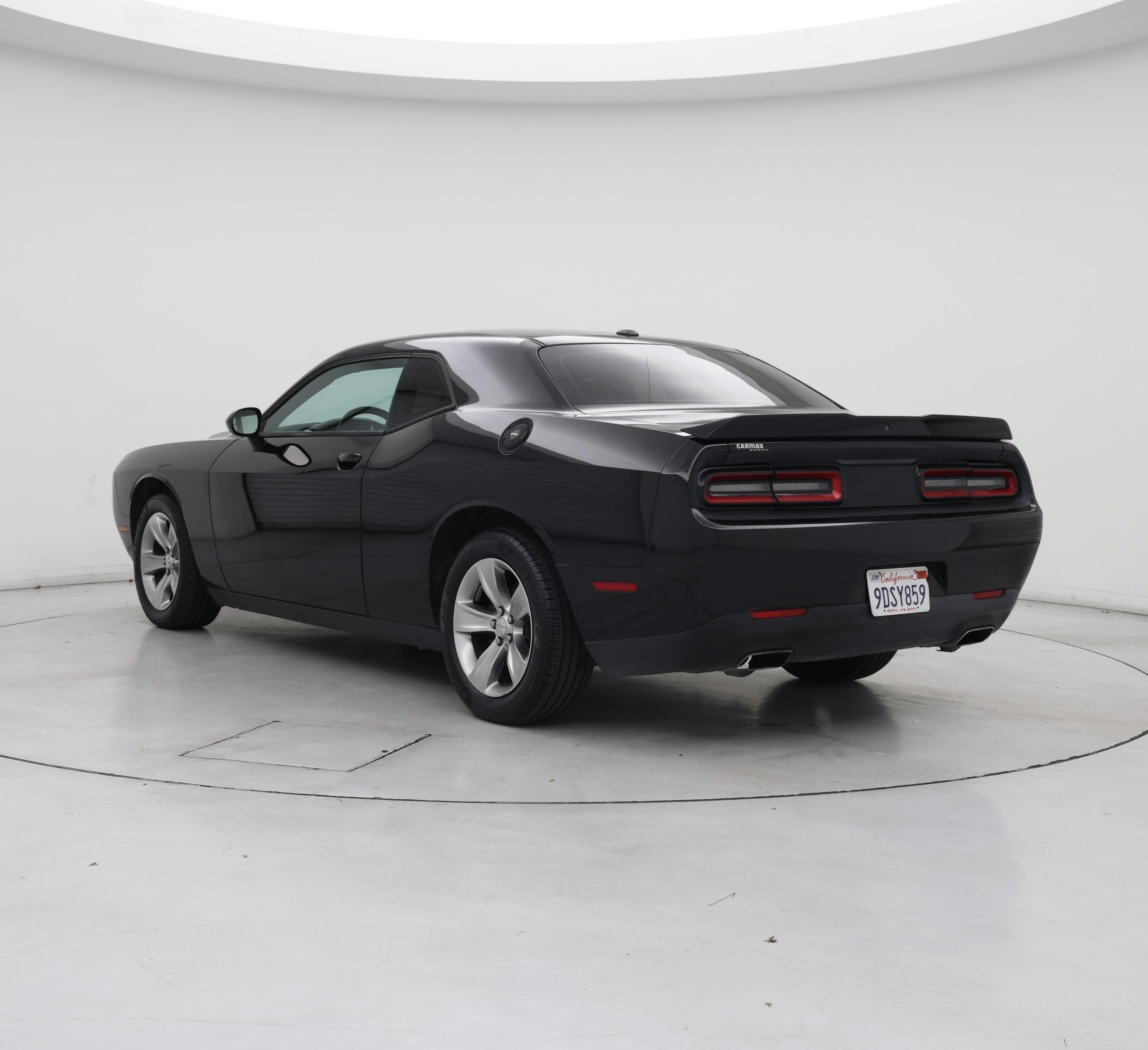 Thumbnail: 2018 Dodge Challenger - 2