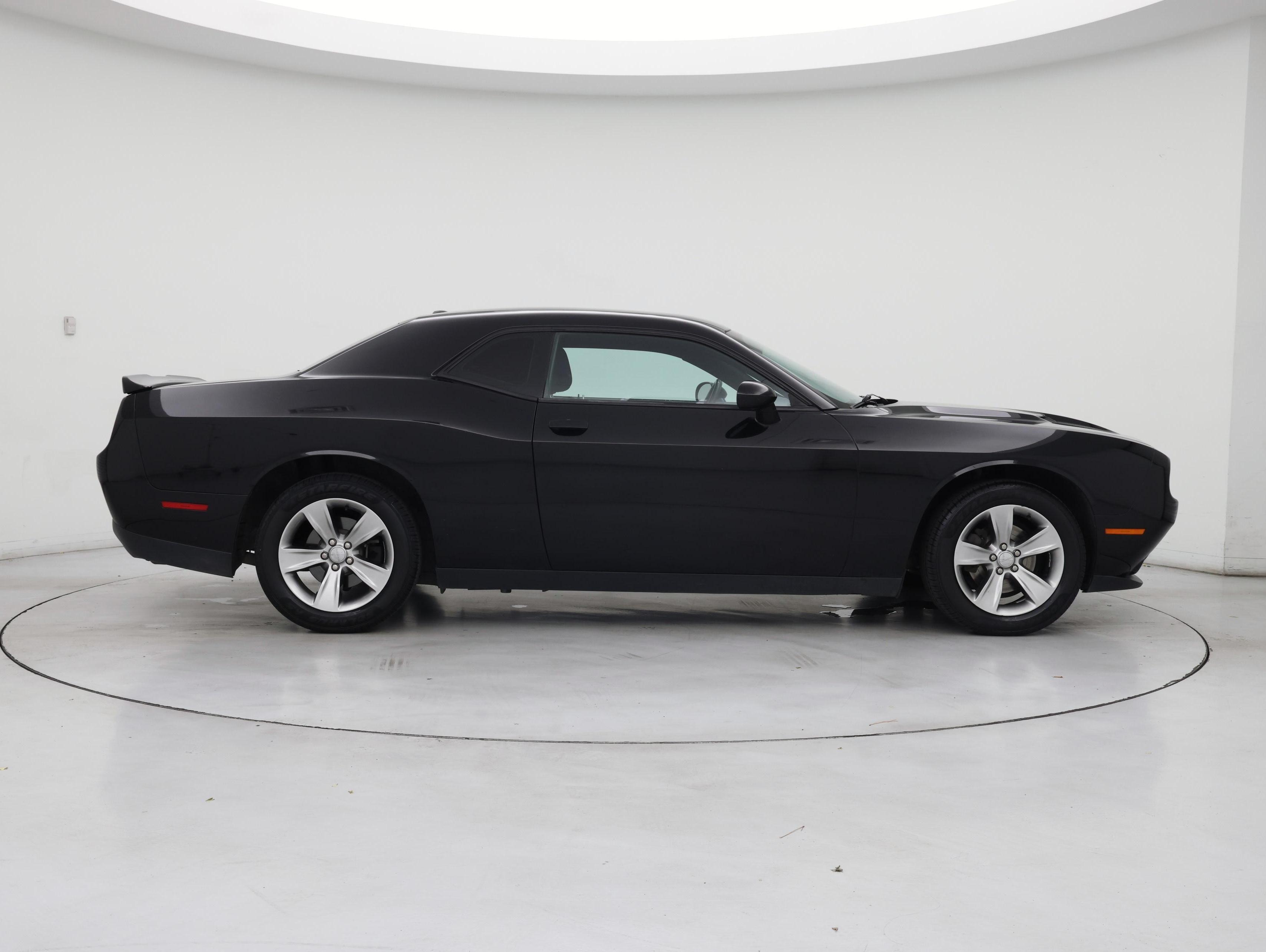 Thumbnail: 2018 Dodge Challenger - 7